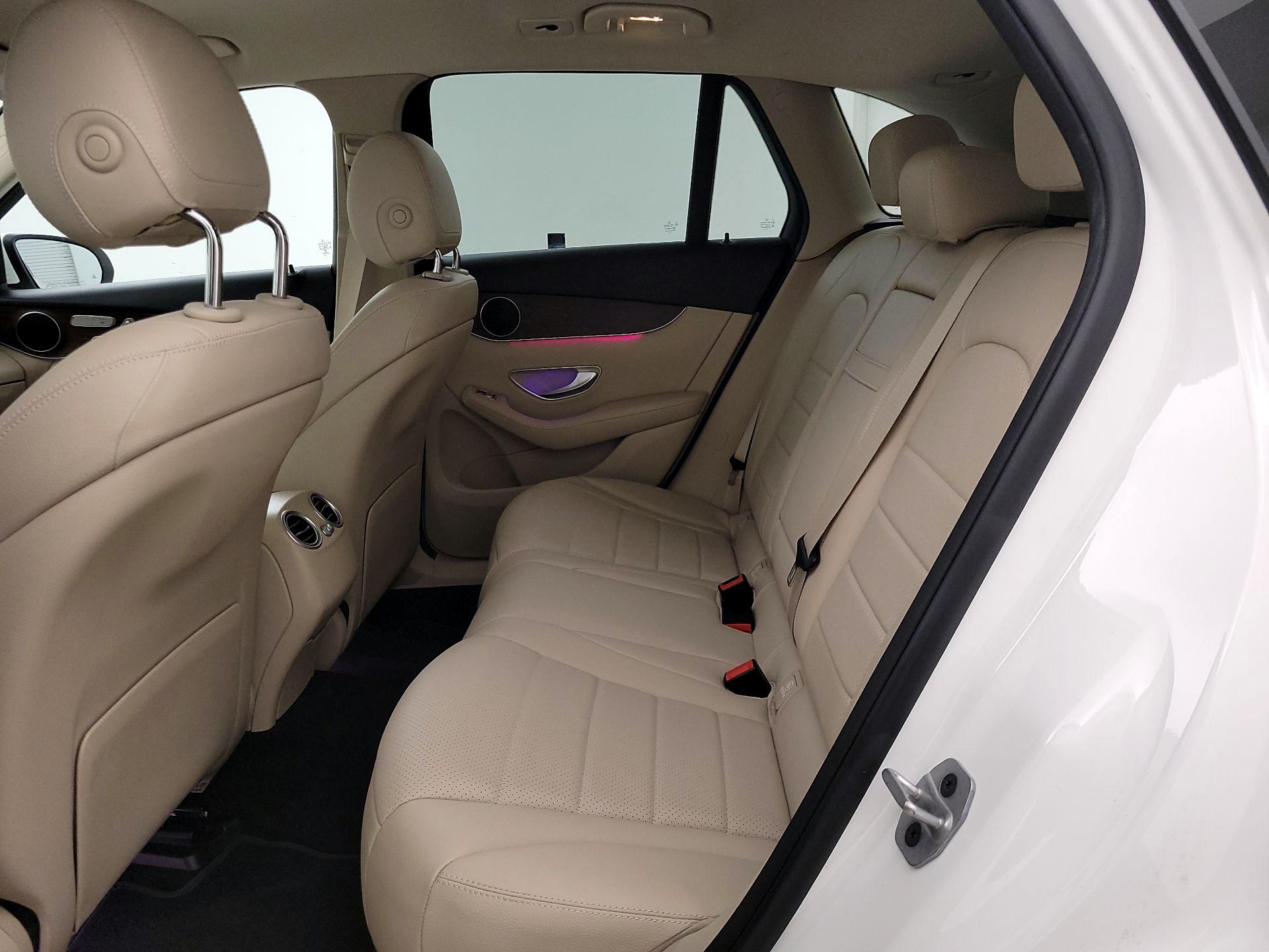 Thumbnail: 2022 Mercedes-Benz GLC - 18