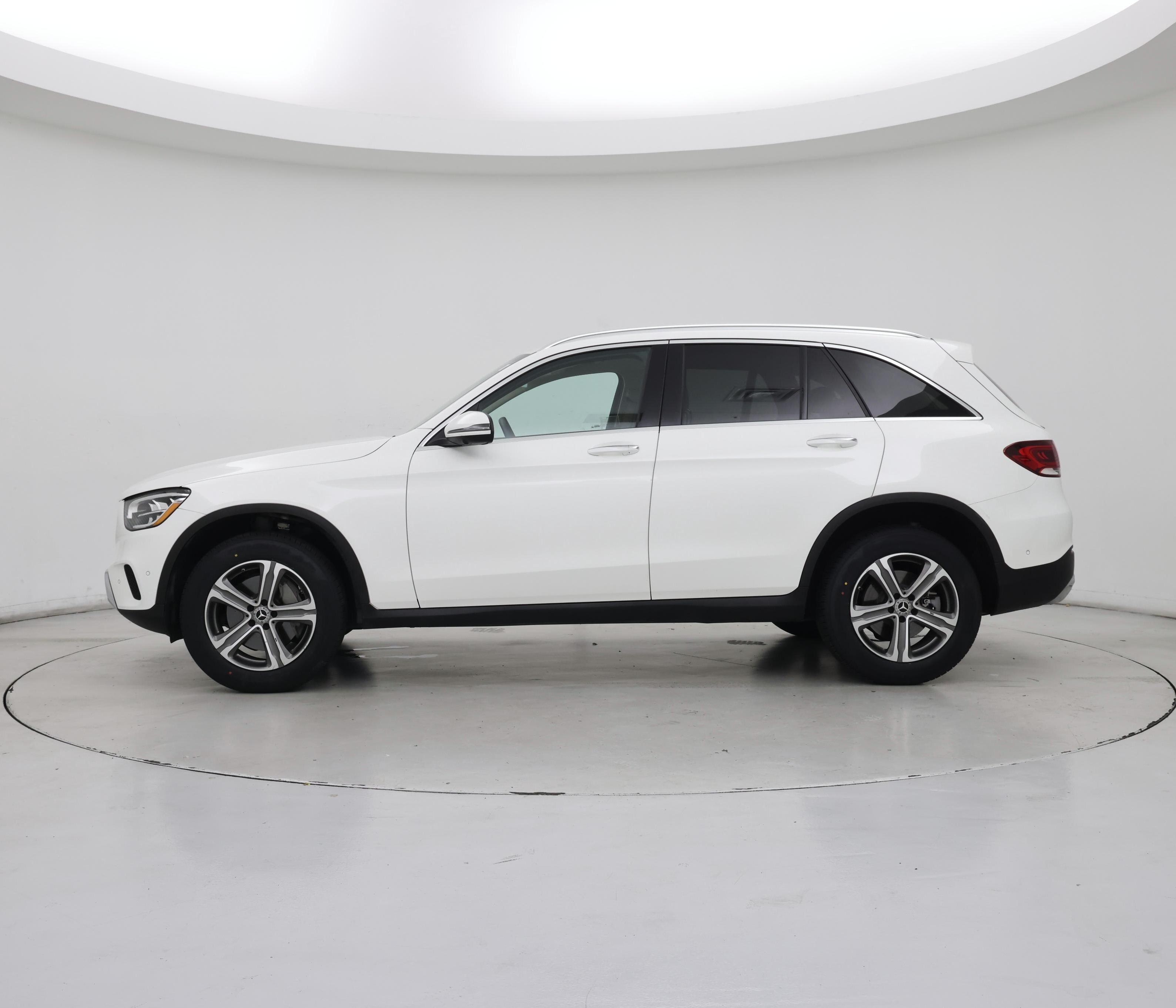 Thumbnail: 2022 Mercedes-Benz GLC - 3