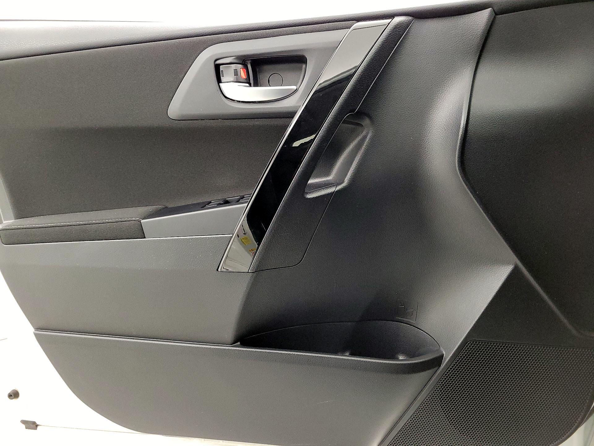 Thumbnail: 2018 Toyota Corolla iM - 12