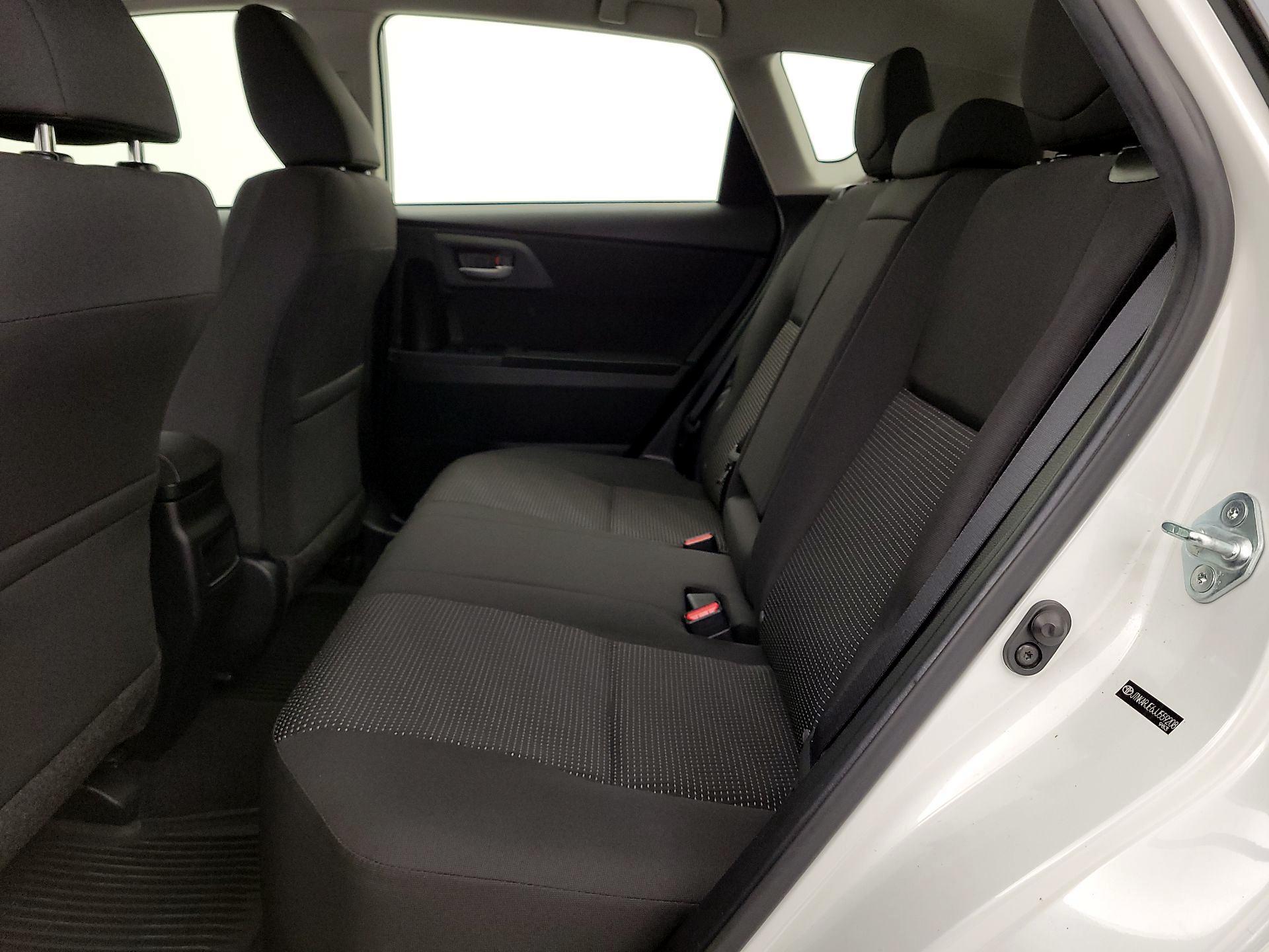 Thumbnail: 2018 Toyota Corolla iM - 19