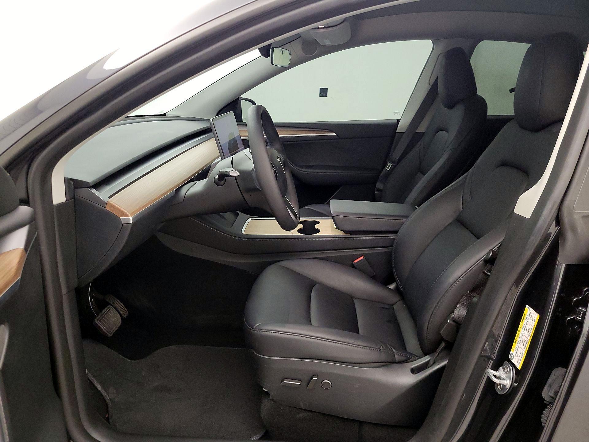 Thumbnail: 2024 Tesla Model Y - 11