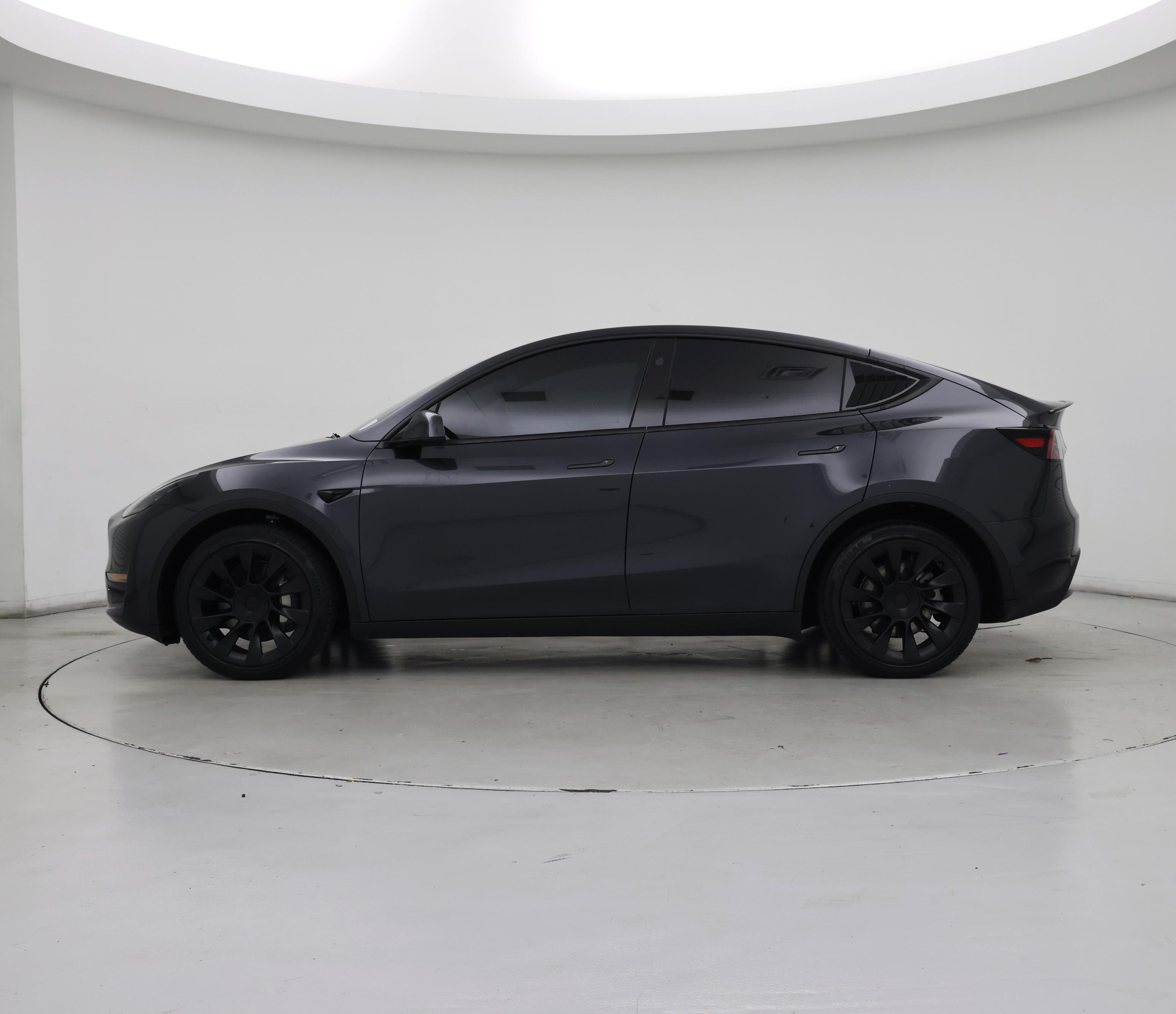 Thumbnail: 2024 Tesla Model Y - 3