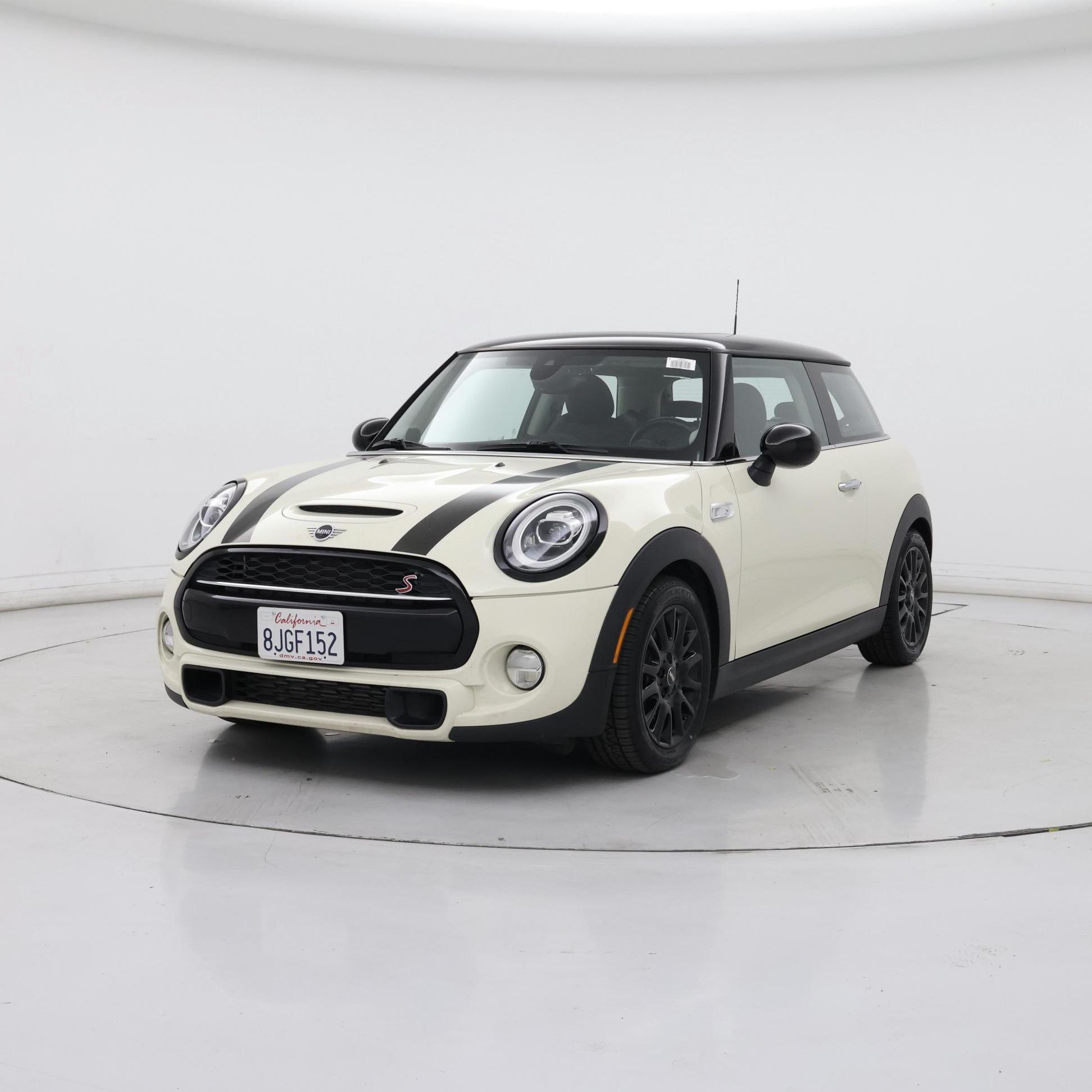 Thumbnail: 2019 MINI Cooper Hardtop - 4