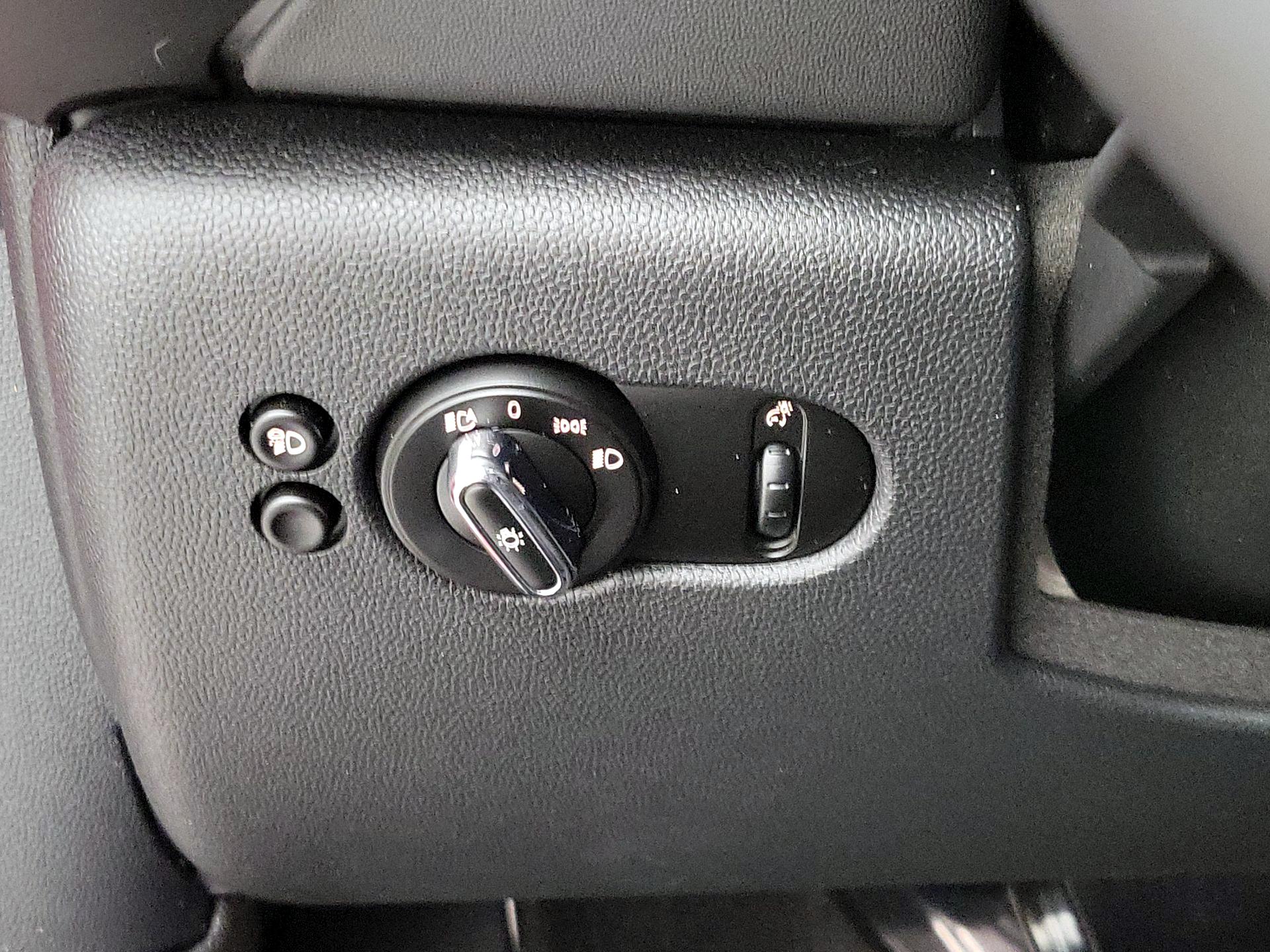 Thumbnail: 2023 MINI Cooper Hardtop - 13