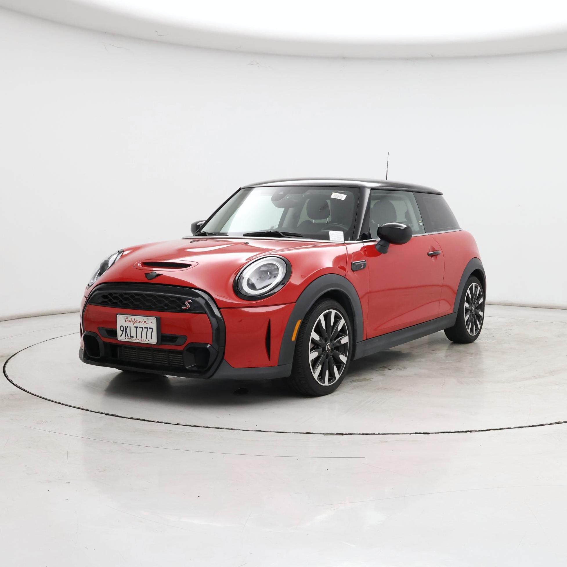 Thumbnail: 2023 MINI Cooper Hardtop - 4