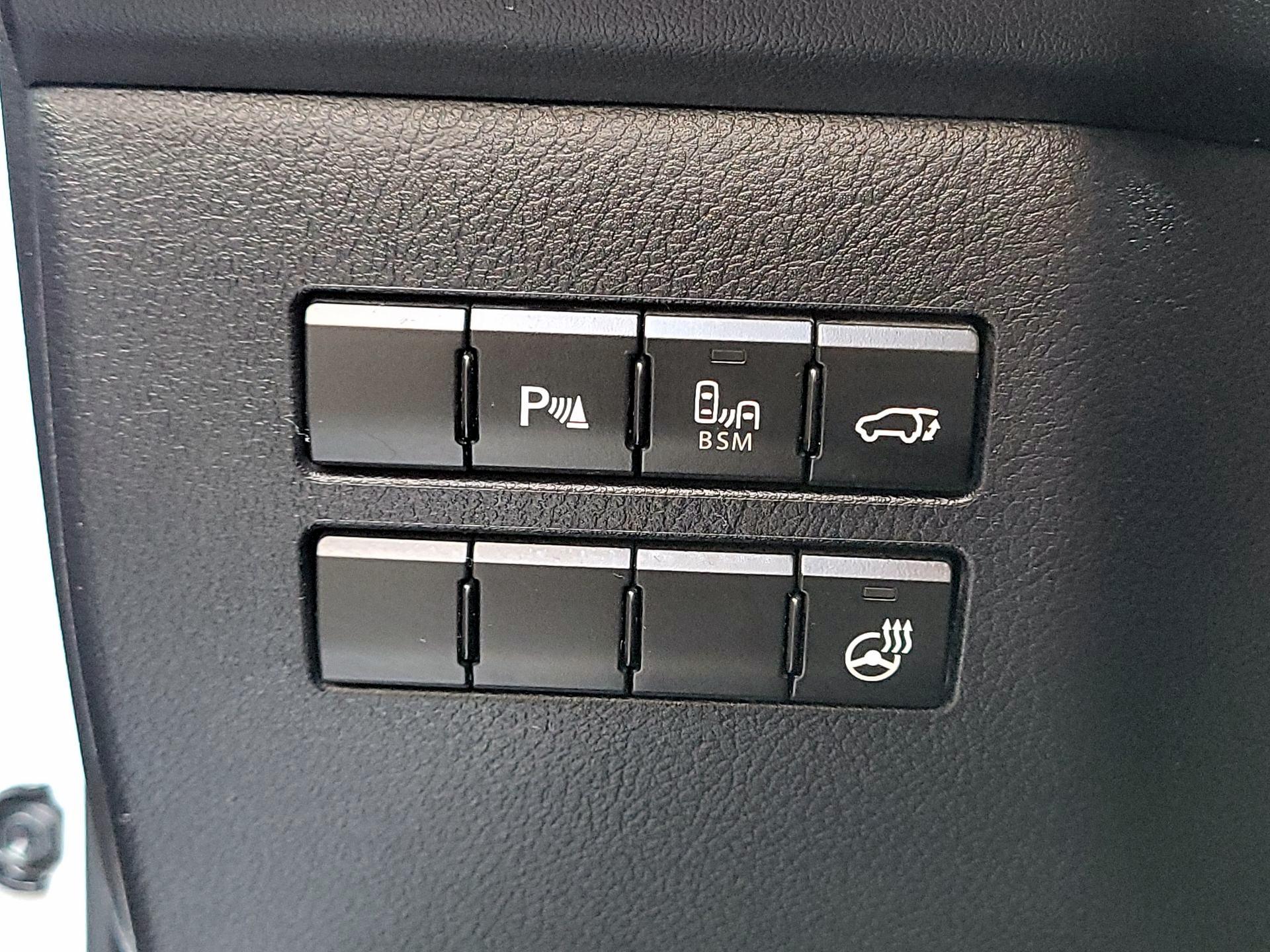 Thumbnail: 2017 Lexus NX - 13