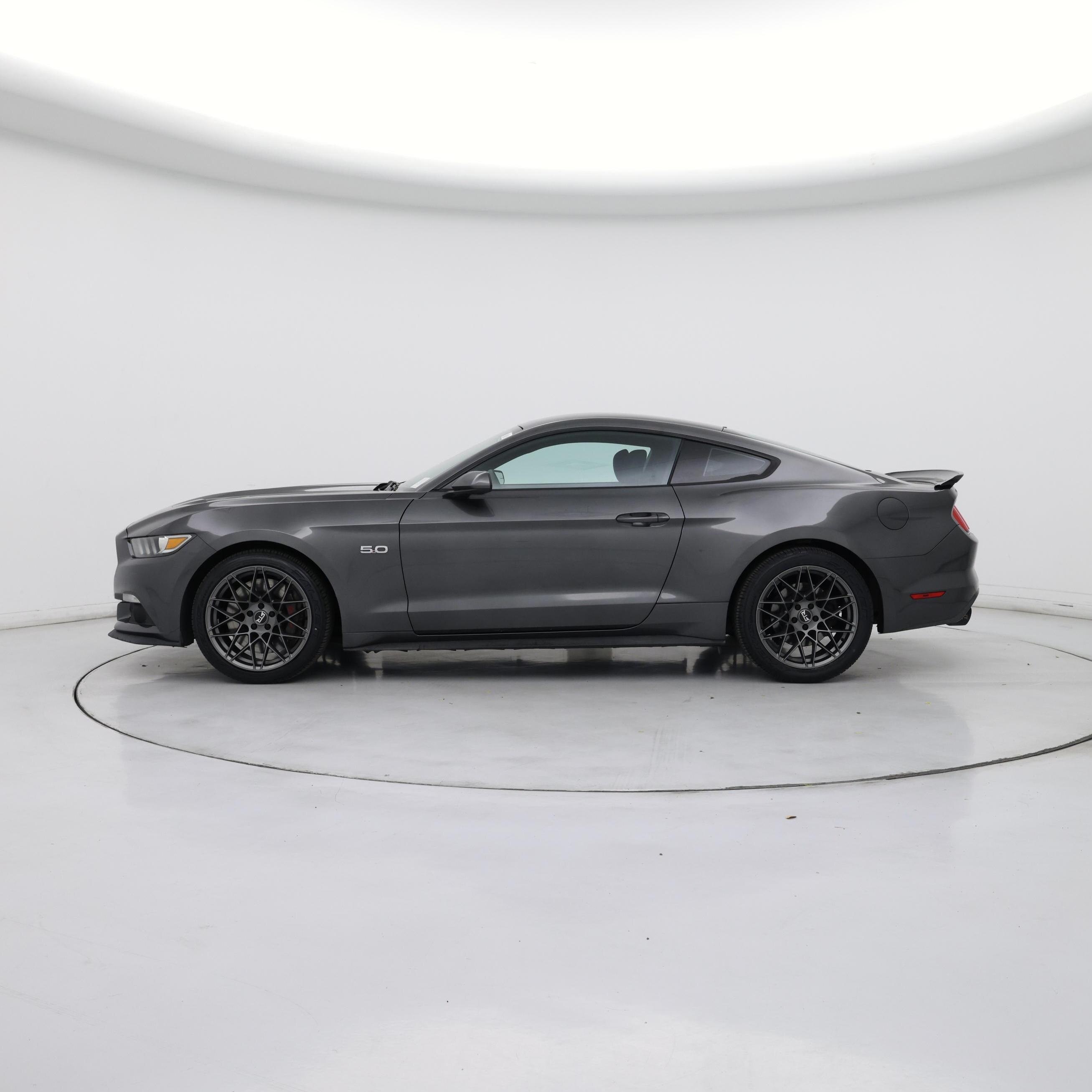 Thumbnail: 2015 Ford Mustang - 3