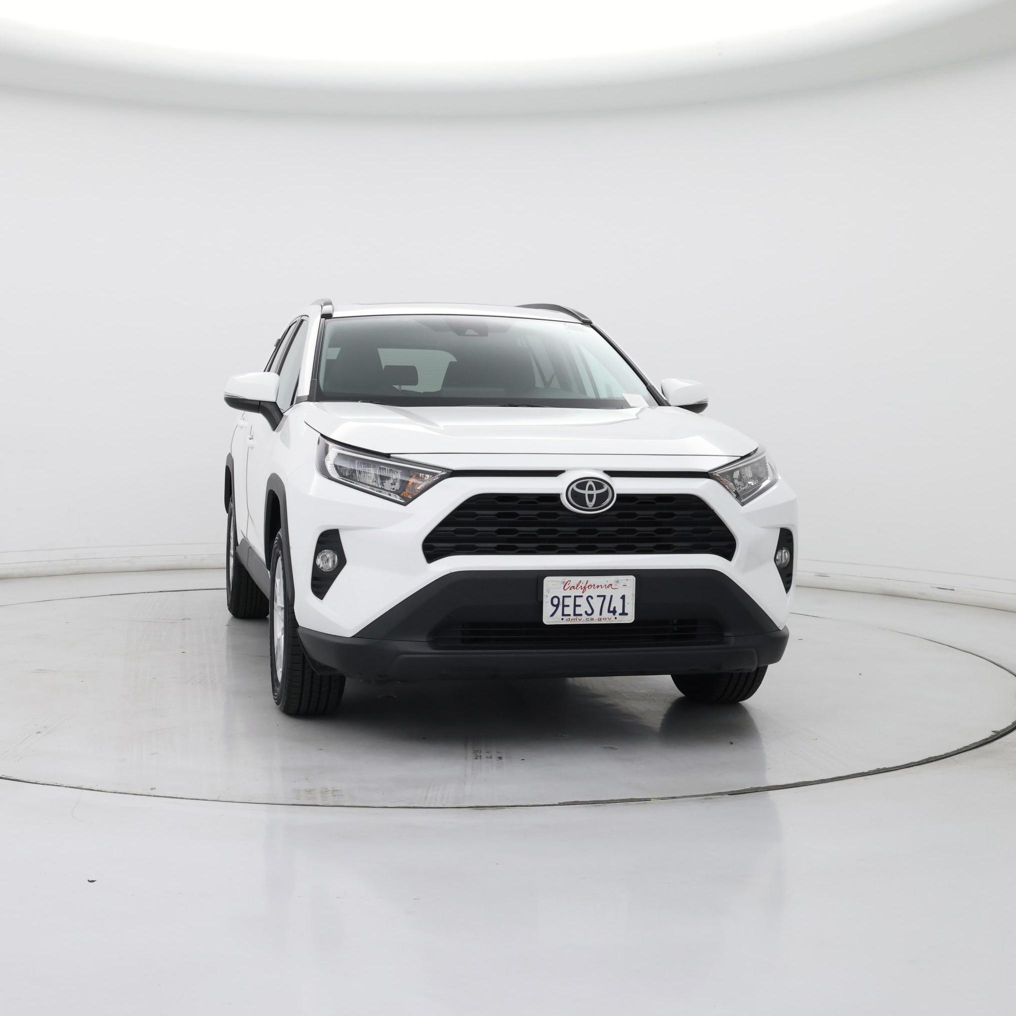 Thumbnail: 2019 Toyota RAV4 - 5
