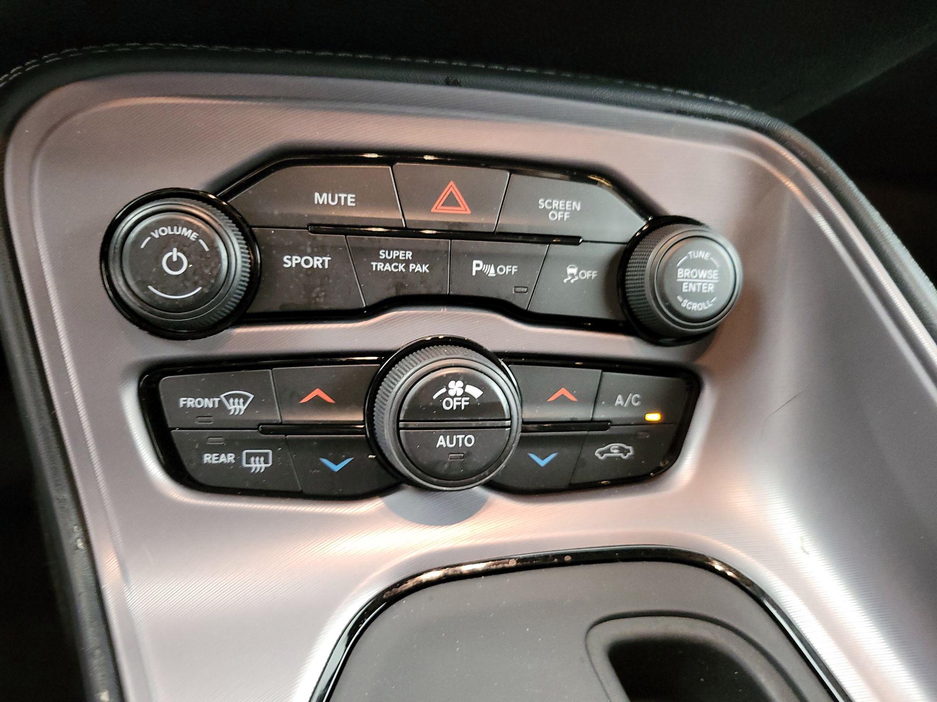 Thumbnail: 2023 Dodge Challenger - 17