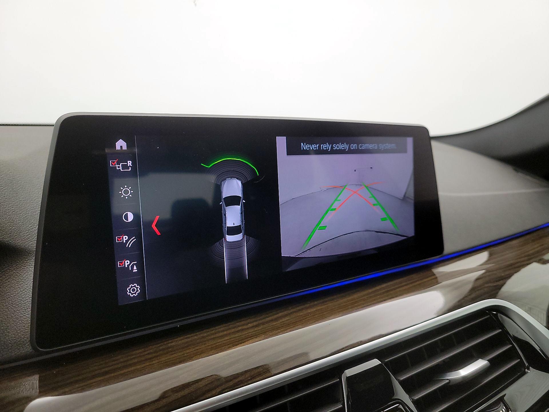Thumbnail: 2019 BMW 5 Series - 15