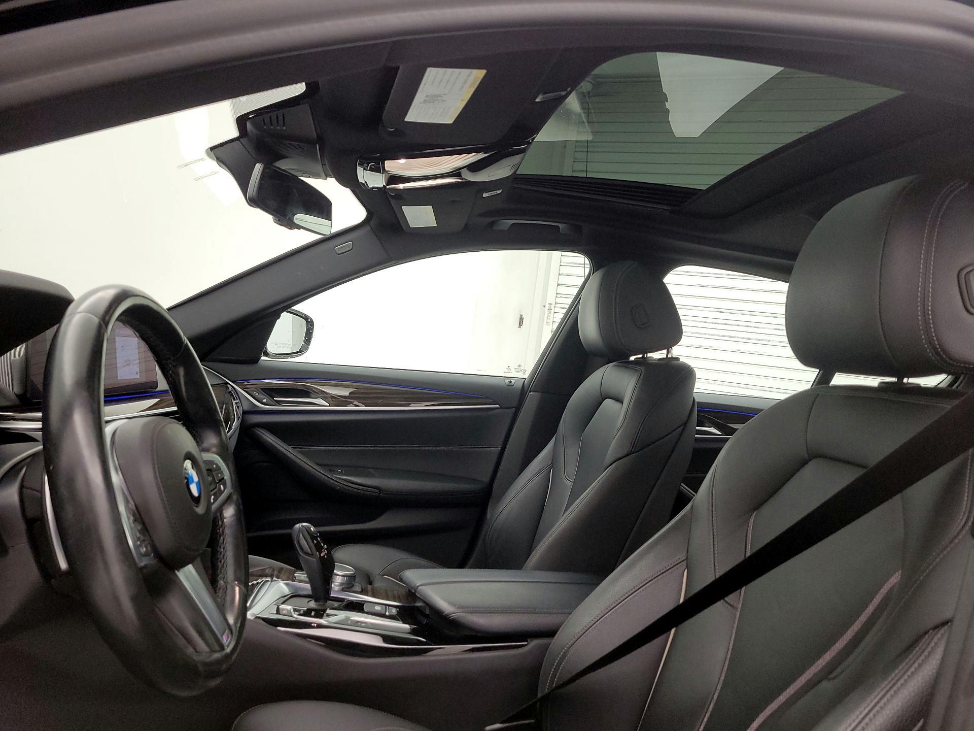 Thumbnail: 2019 BMW 5 Series - 20