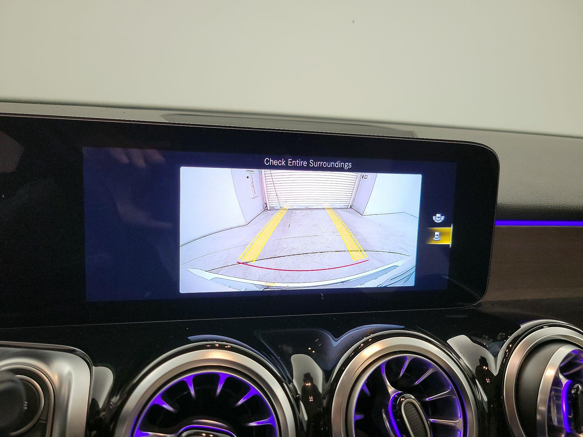 Thumbnail: 2022 Mercedes-Benz GLB - 15