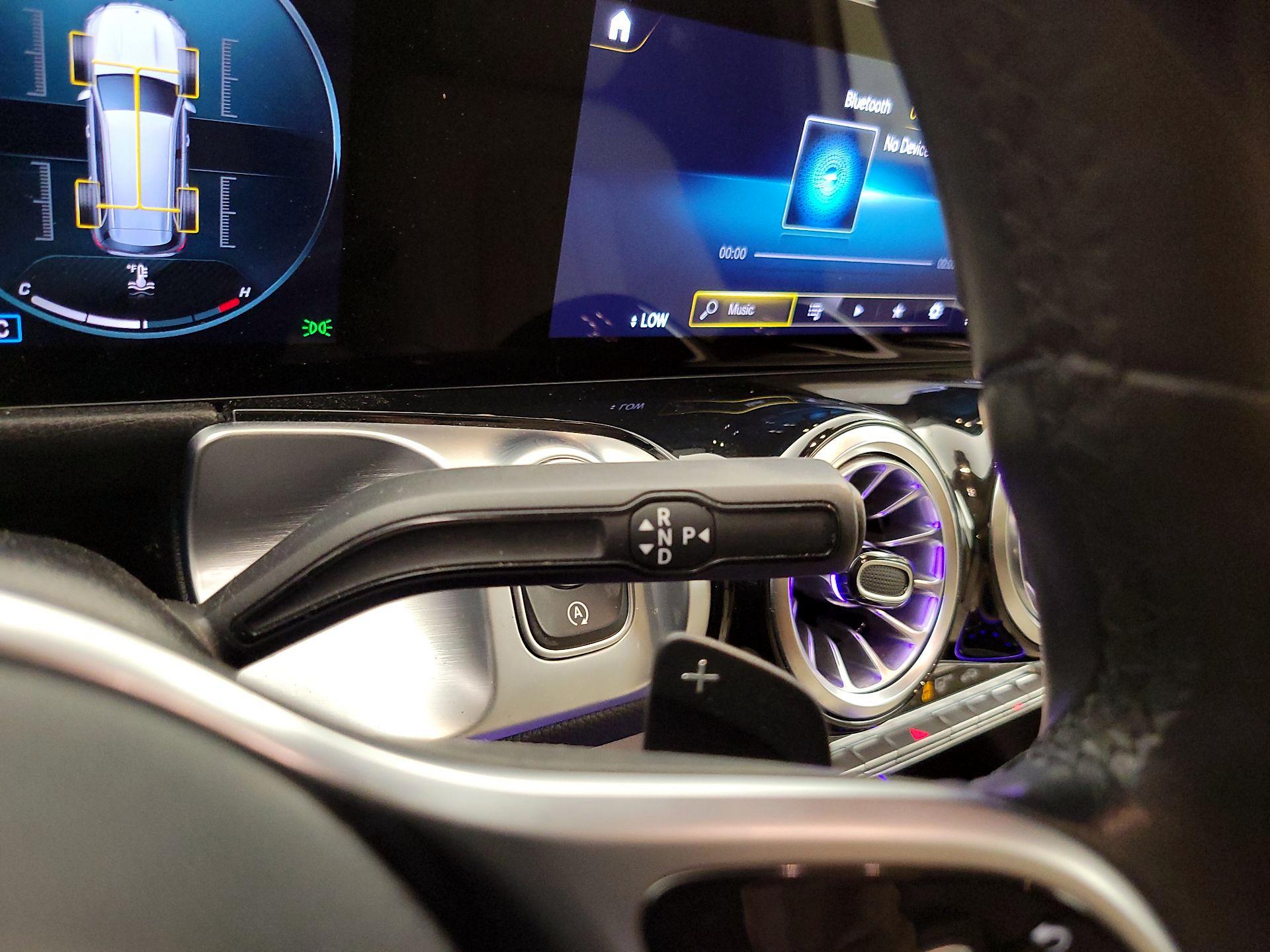 Thumbnail: 2022 Mercedes-Benz GLB - 18