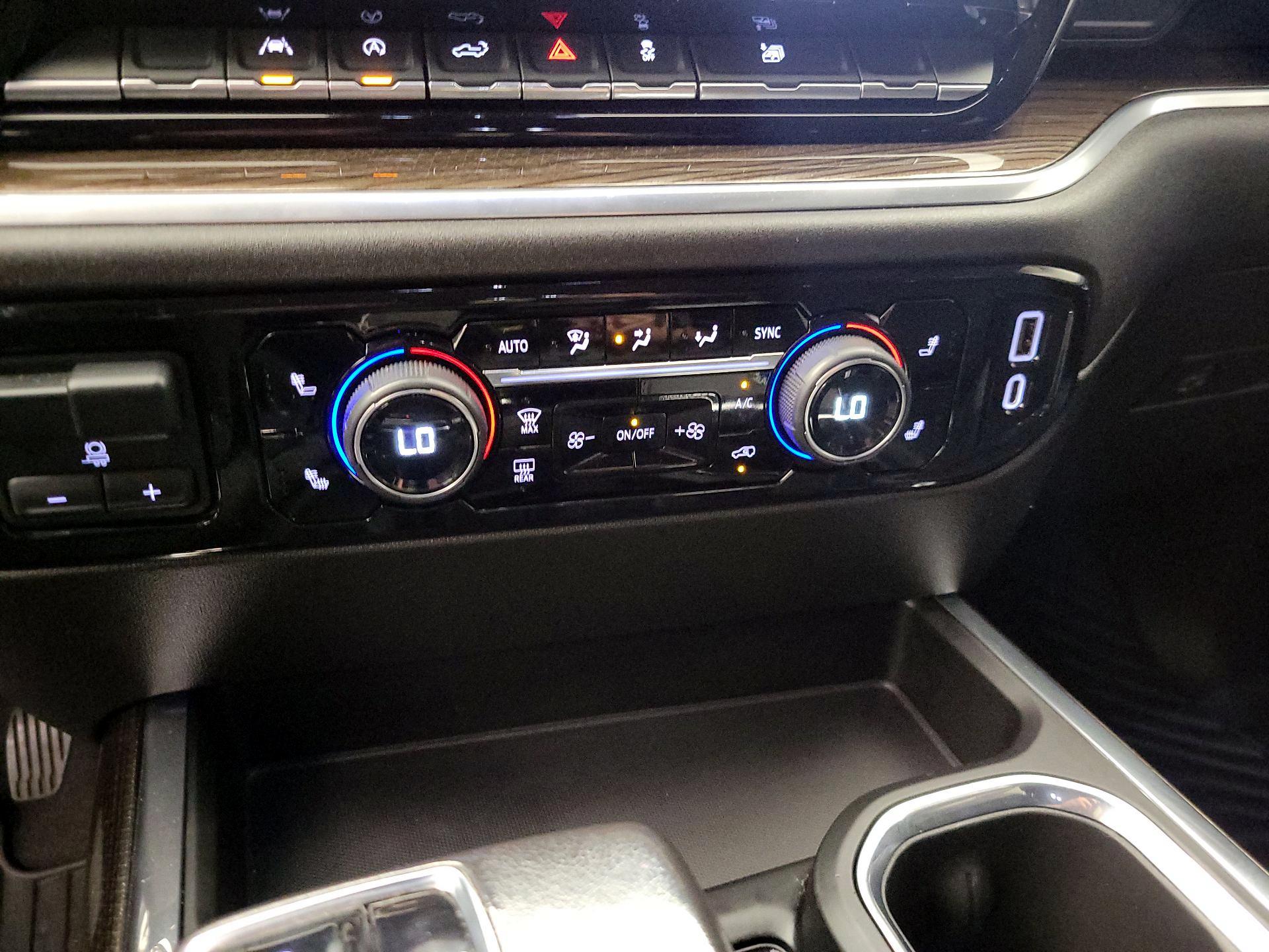 Thumbnail: 2022 Chevrolet Silverado 1500 - 17