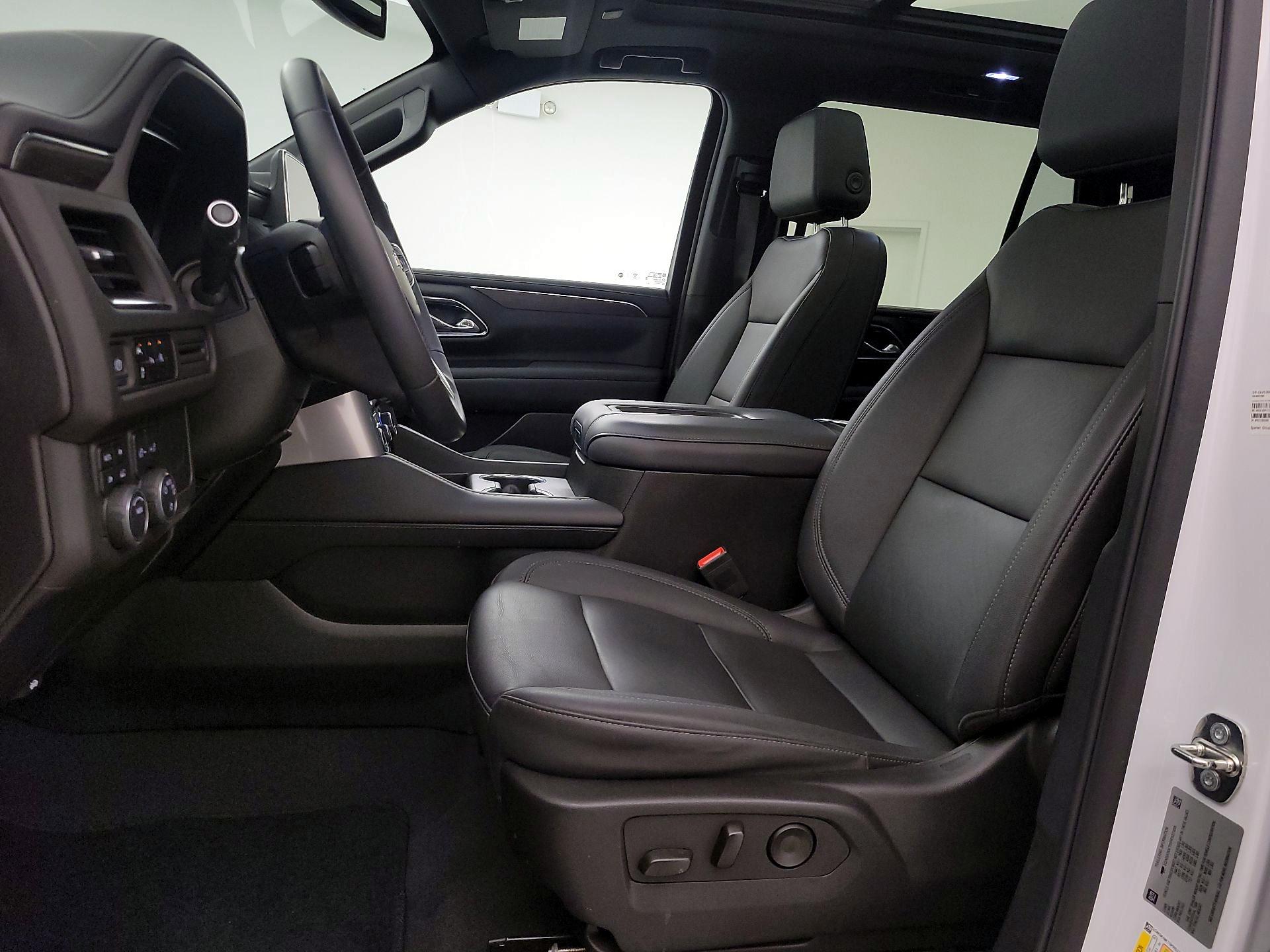 Thumbnail: 2023 Chevrolet Tahoe - 11