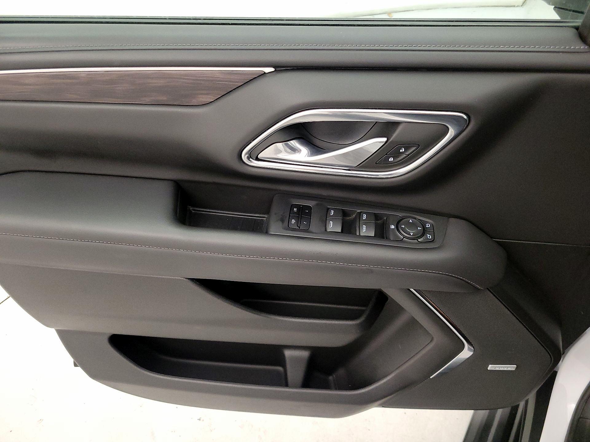 Thumbnail: 2023 Chevrolet Tahoe - 12