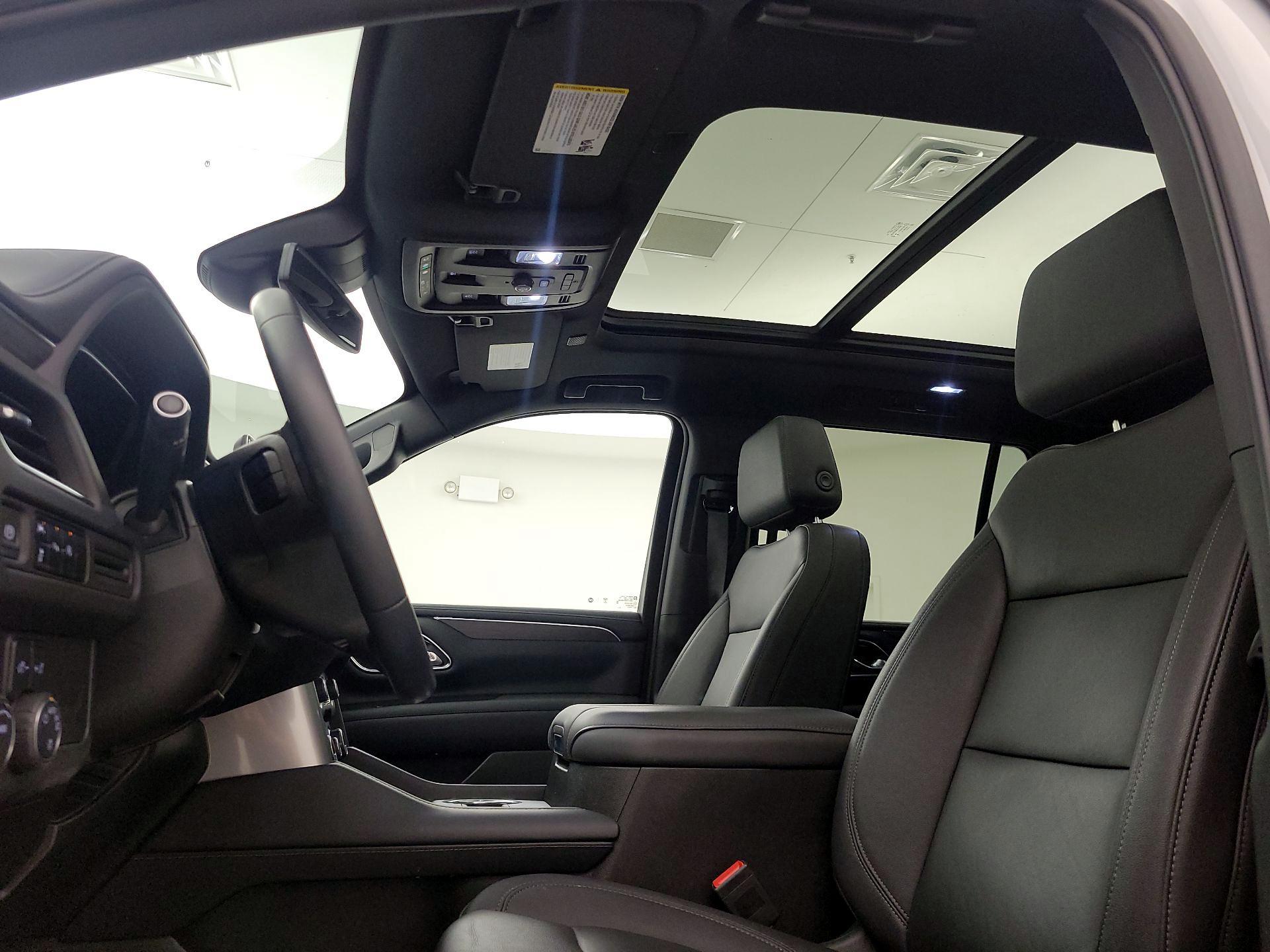 Thumbnail: 2023 Chevrolet Tahoe - 19