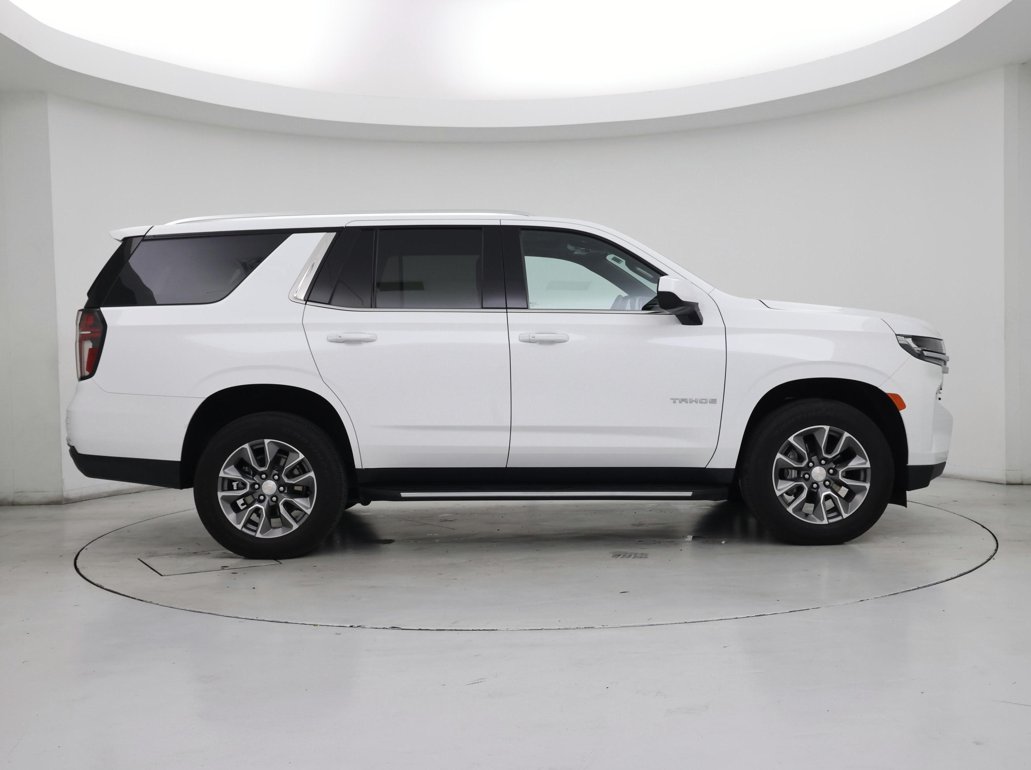 Thumbnail: 2023 Chevrolet Tahoe - 7