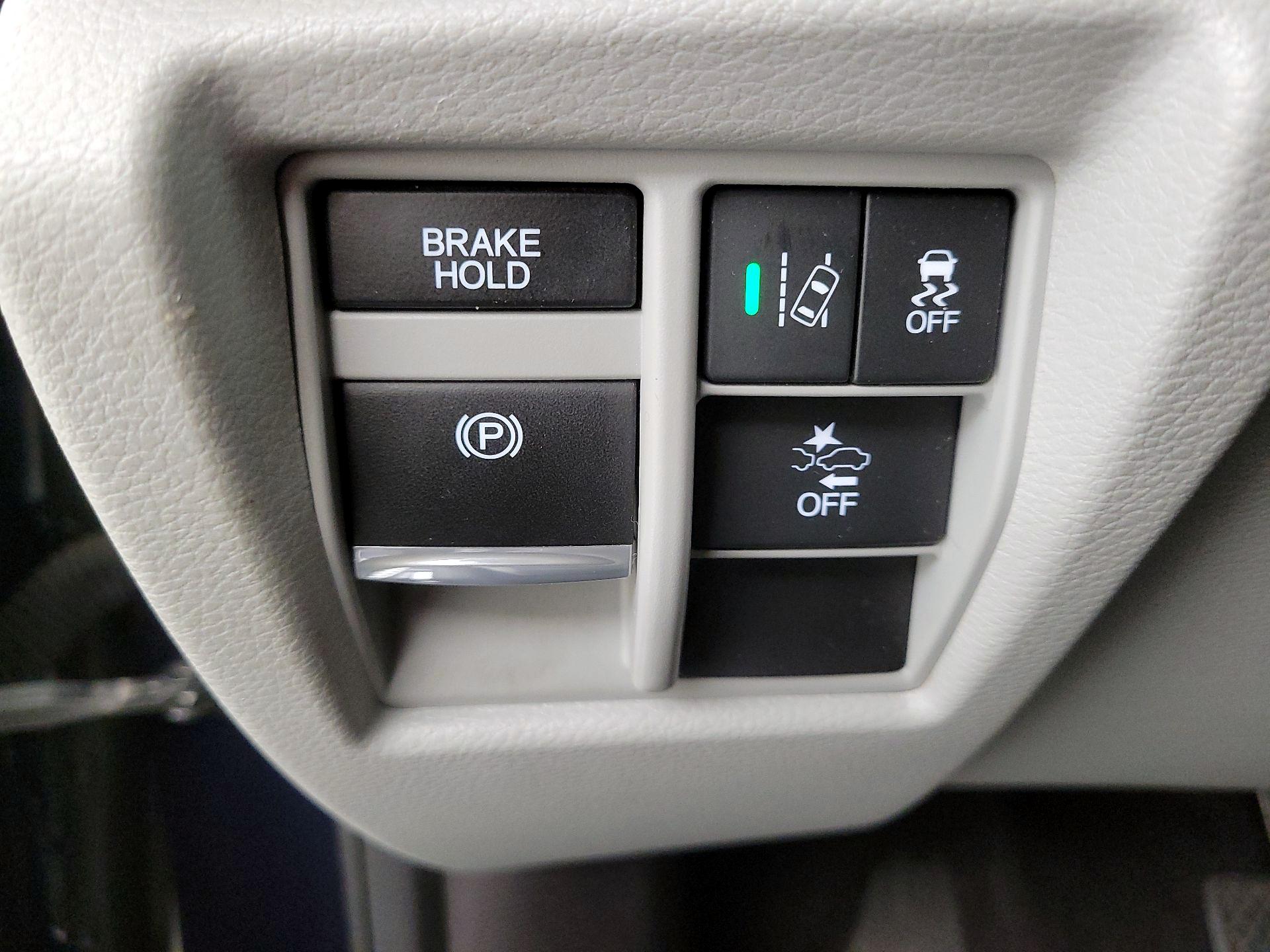 Thumbnail: 2017 Acura MDX - 13