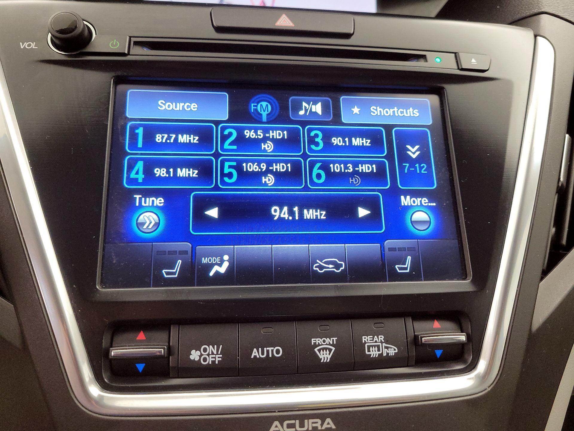 Thumbnail: 2017 Acura MDX - 16