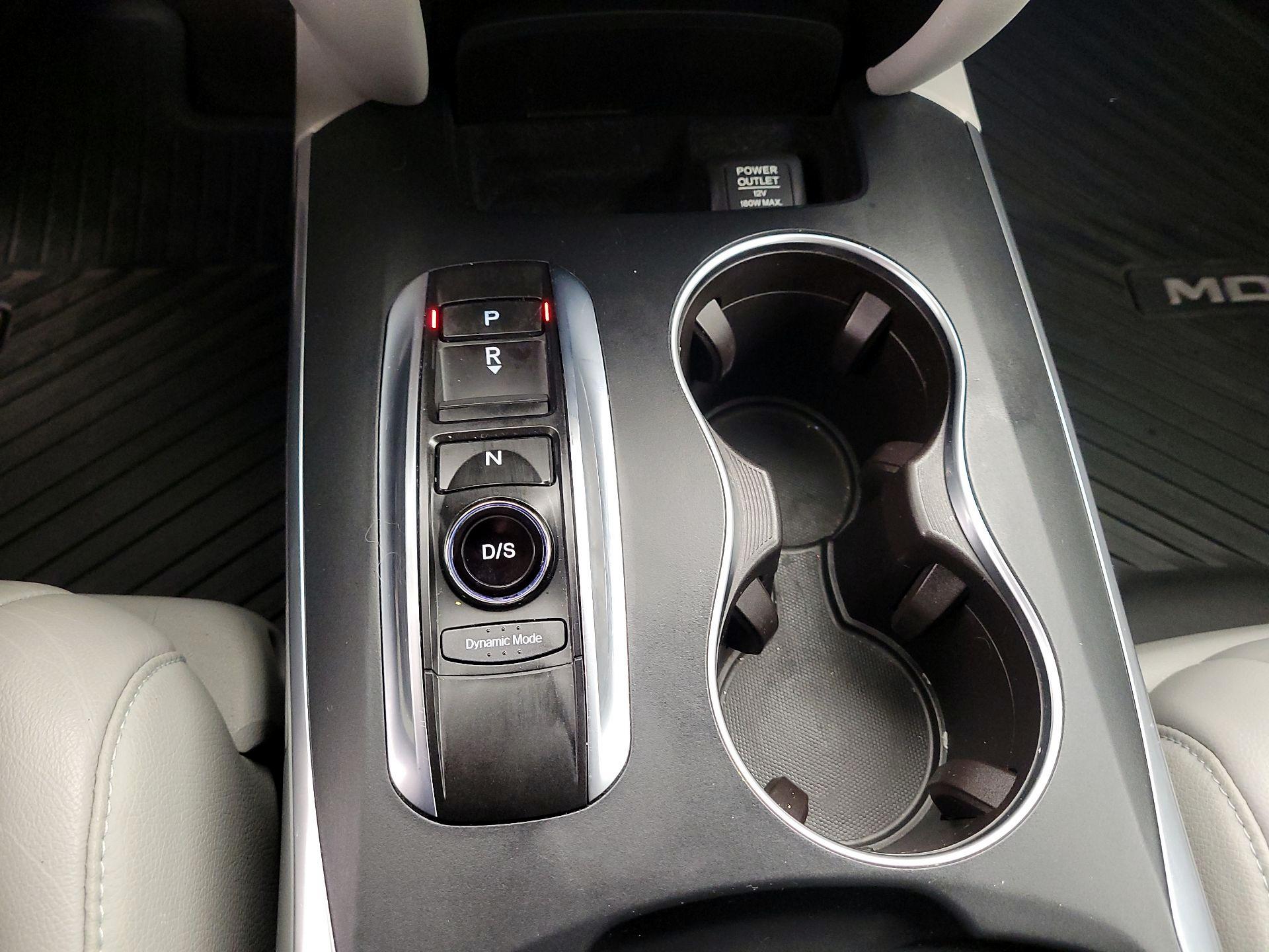 Thumbnail: 2017 Acura MDX - 18