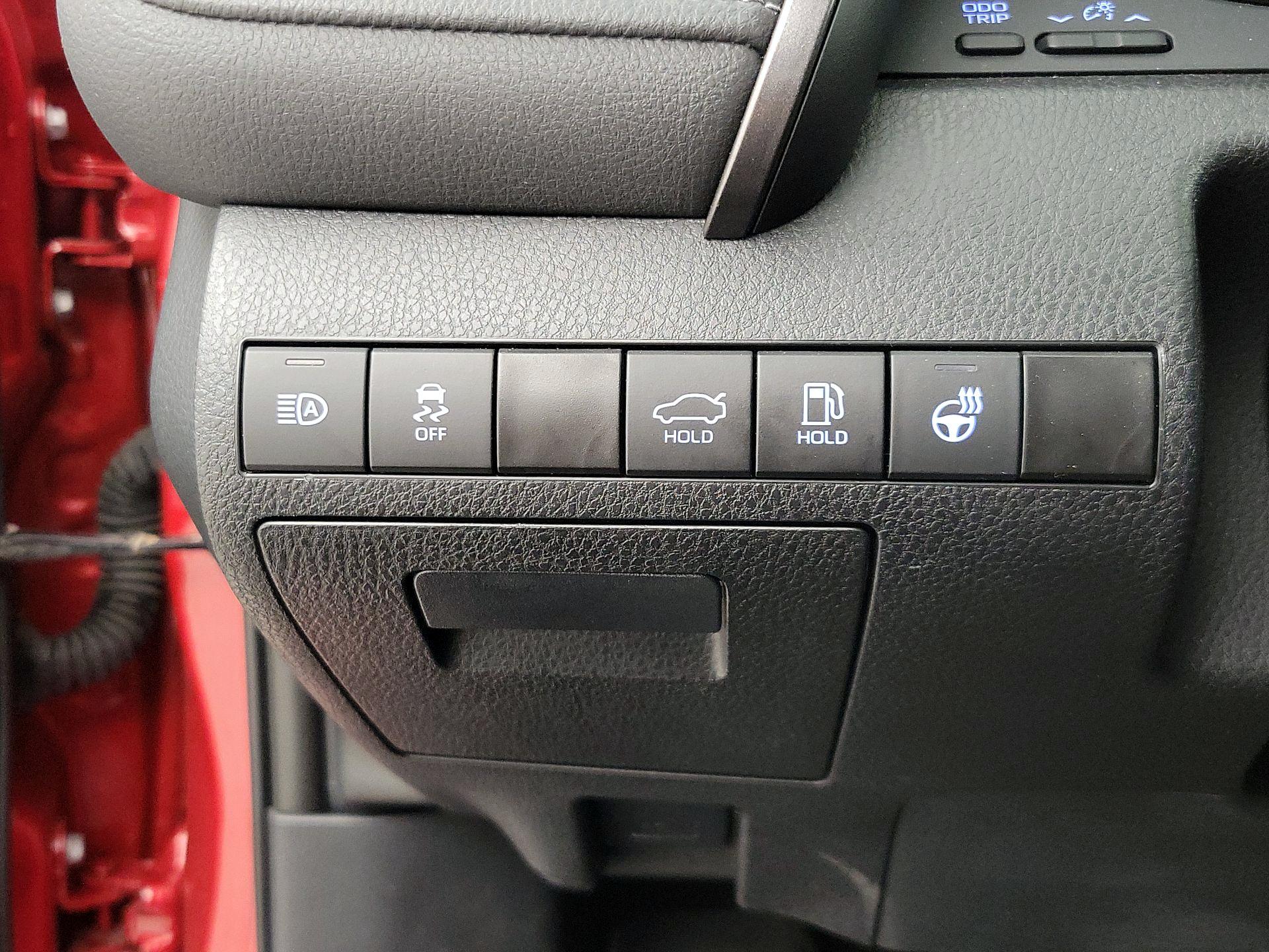 Thumbnail: 2024 Toyota Camry - 13