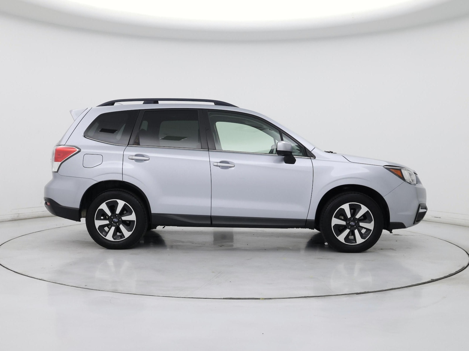 2017 Subaru Forester Limited - Photo 8