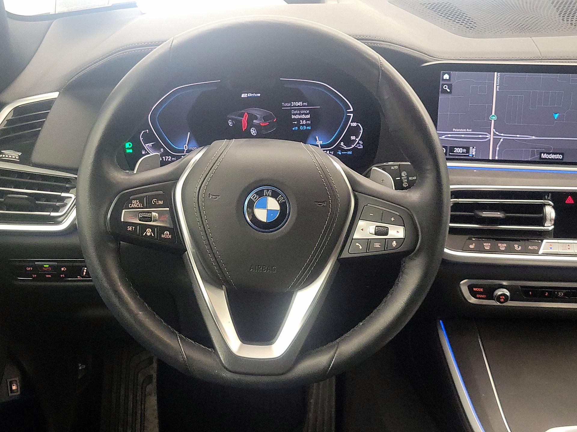 Thumbnail: 2022 BMW X5 - 10