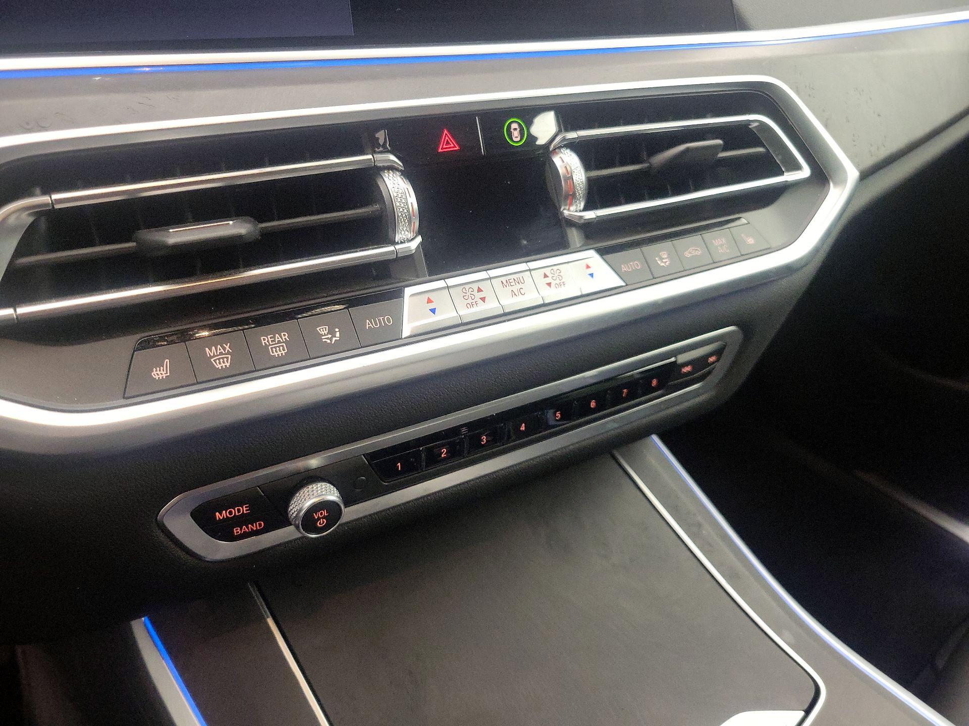 Thumbnail: 2022 BMW X5 - 17