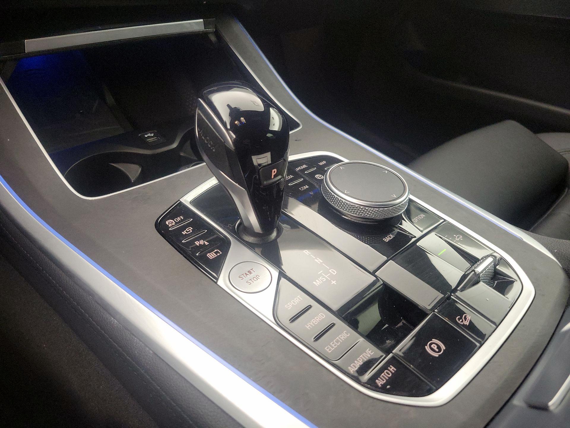 Thumbnail: 2022 BMW X5 - 18