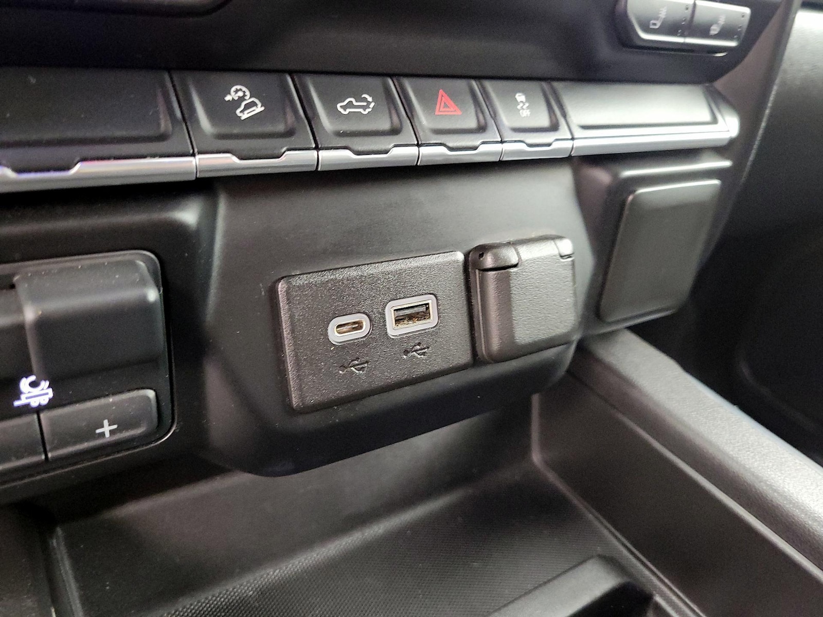 2021 Chevrolet Silverado 1500 LT Trail Boss - Photo 19