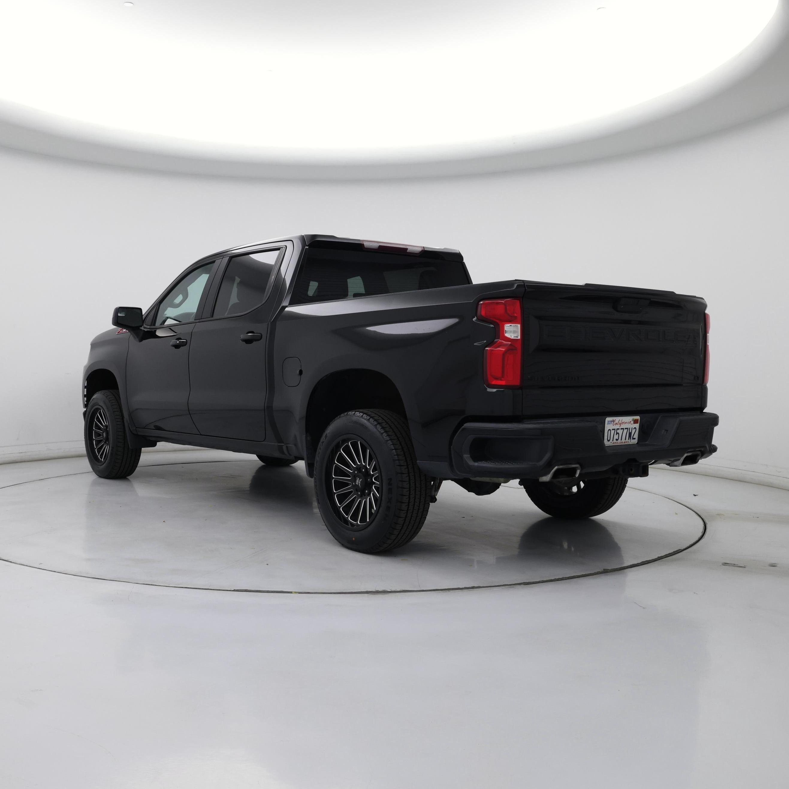 Thumbnail: 2021 Chevrolet Silverado 1500 - 2