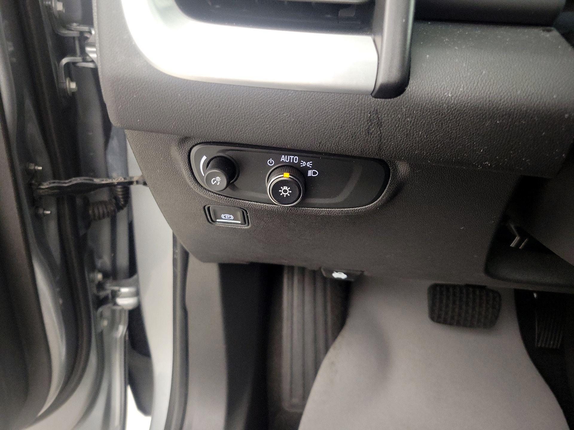 Thumbnail: 2023 GMC Terrain - 13