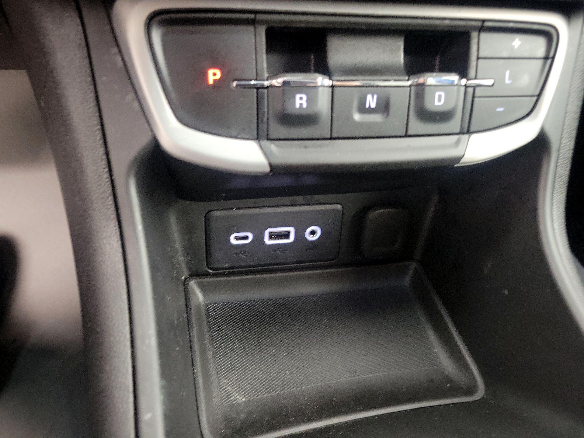 Thumbnail: 2023 GMC Terrain - 19