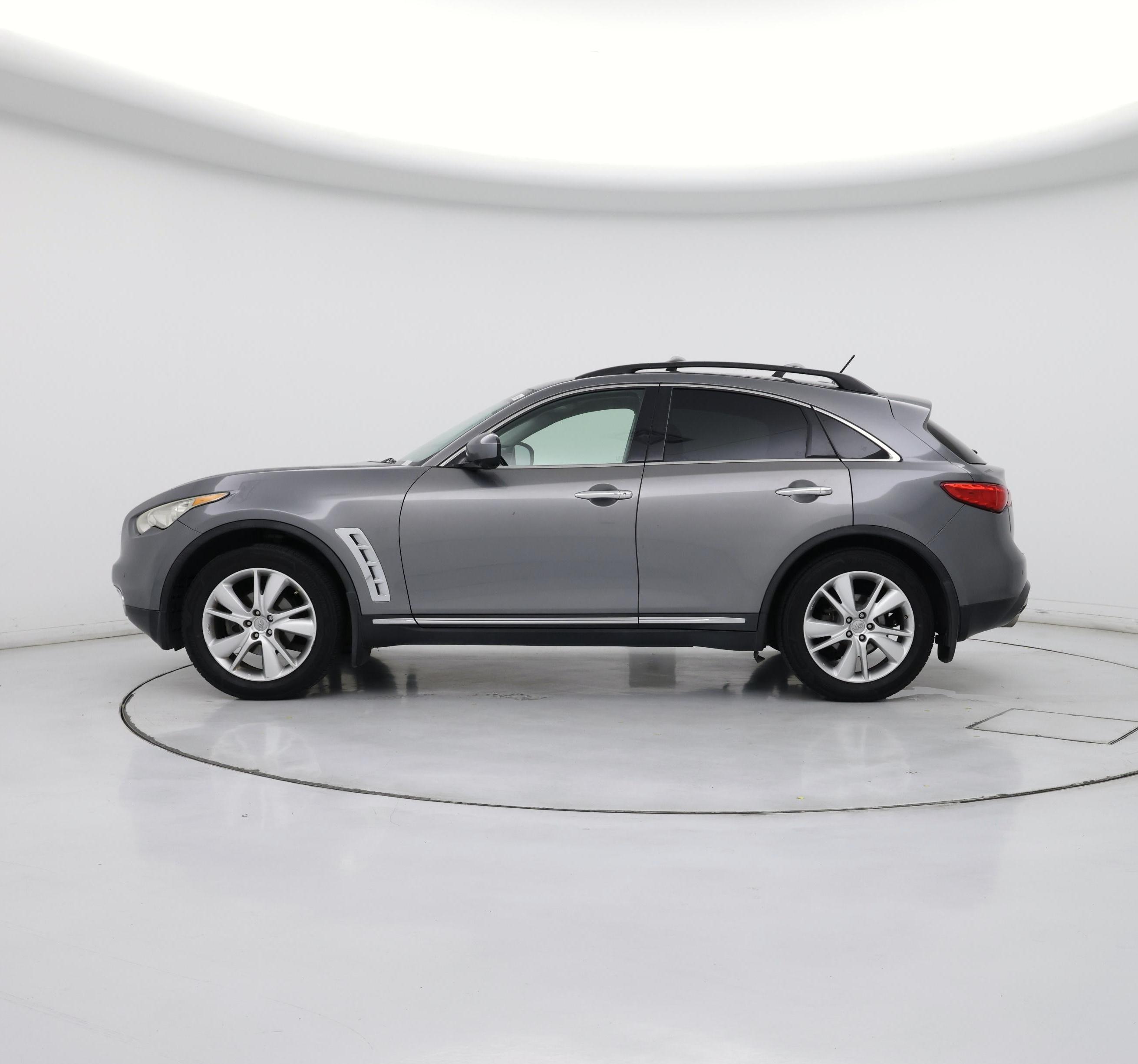 Thumbnail: 2014 INFINITI QX70 - 3