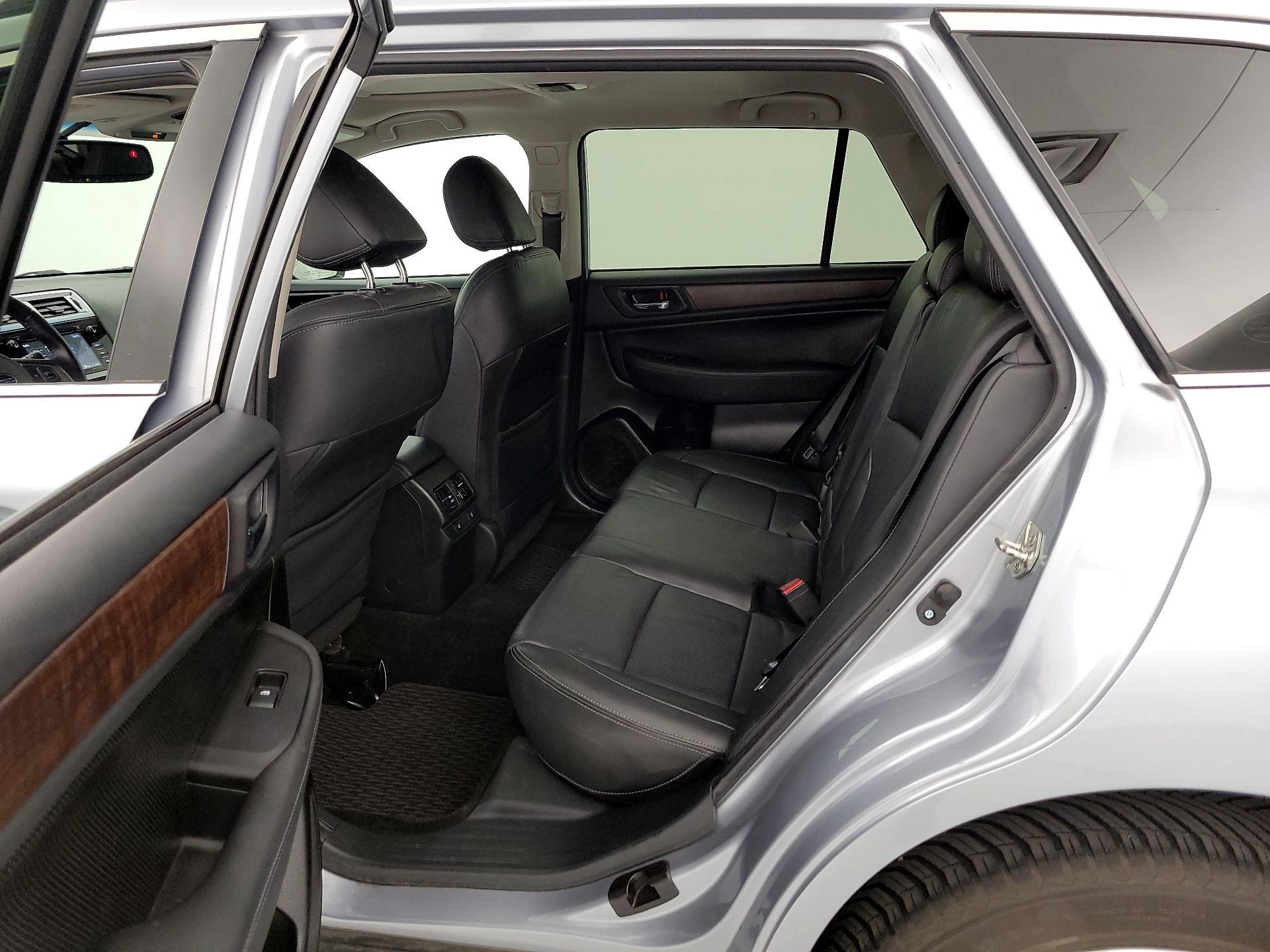 Thumbnail: 2015 Subaru Outback - 16