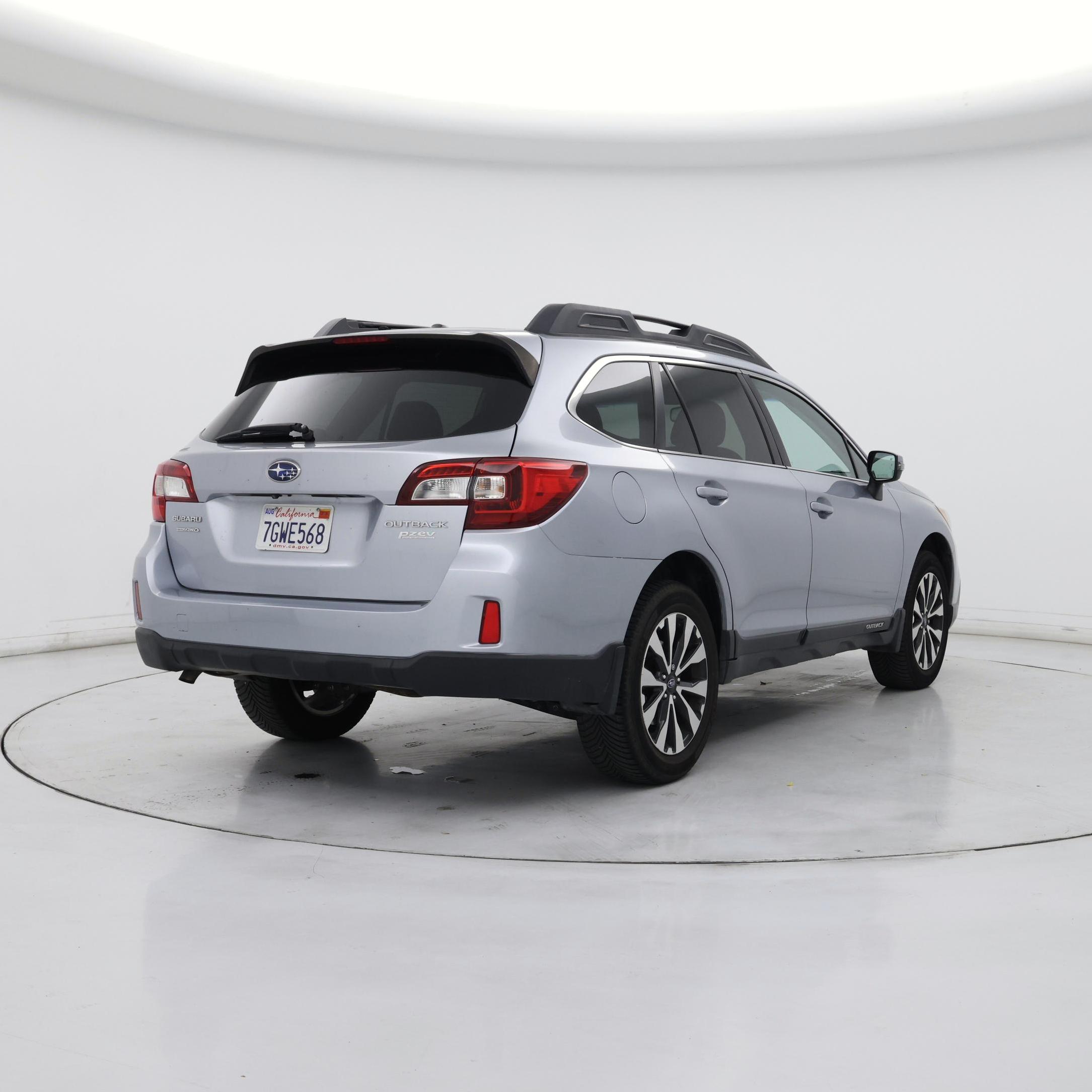 Thumbnail: 2015 Subaru Outback - 8