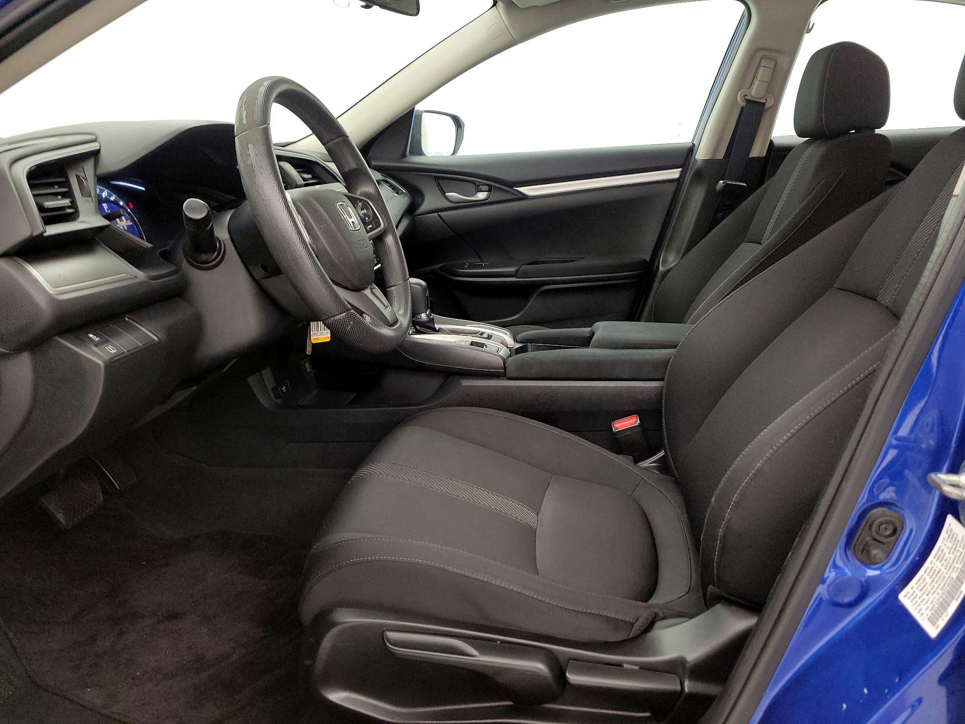 Thumbnail: 2016 Honda Civic - 11