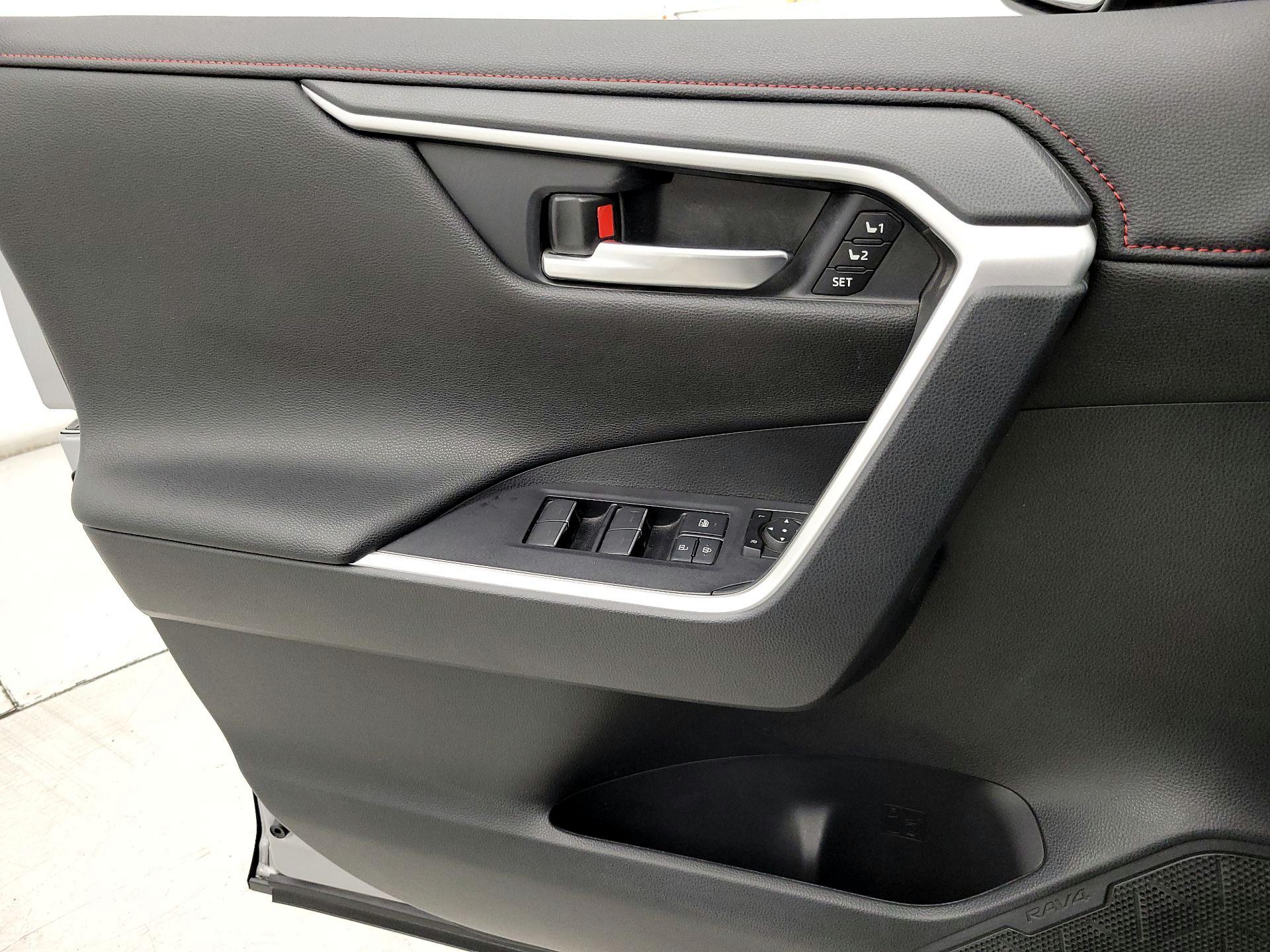 Thumbnail: 2024 Toyota RAV4 - 12