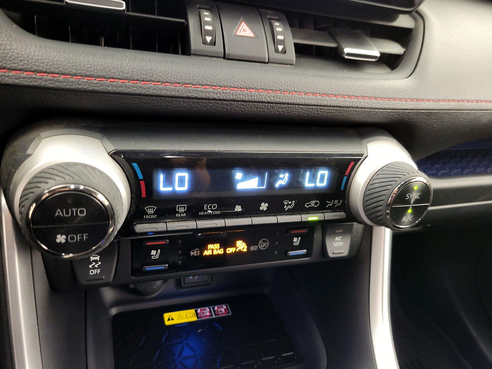 Thumbnail: 2024 Toyota RAV4 - 16