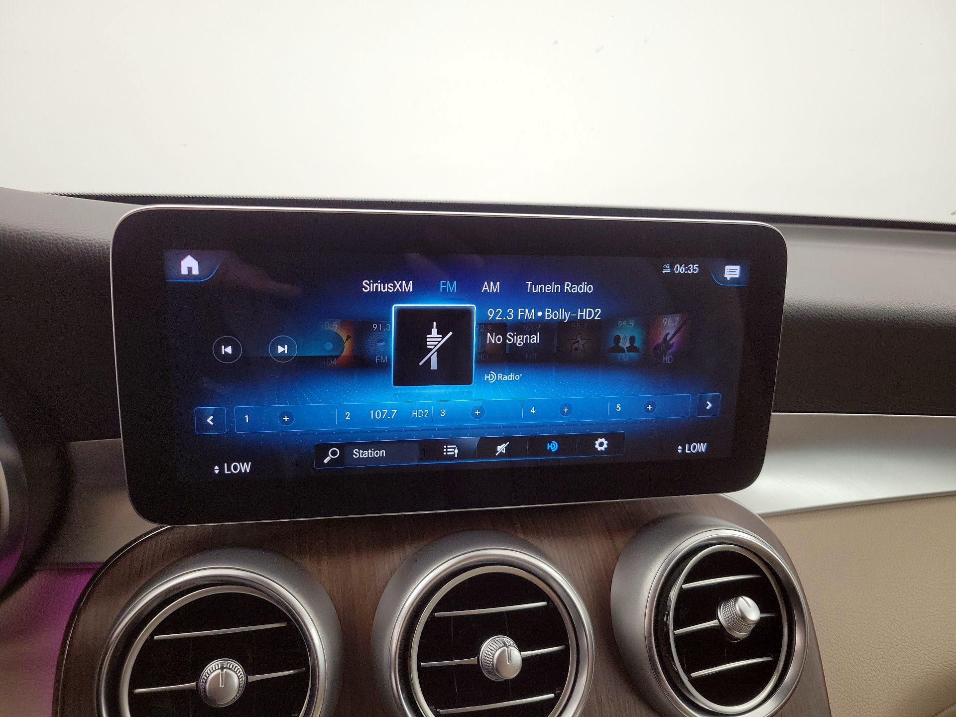 Thumbnail: 2022 Mercedes-Benz GLC - 15