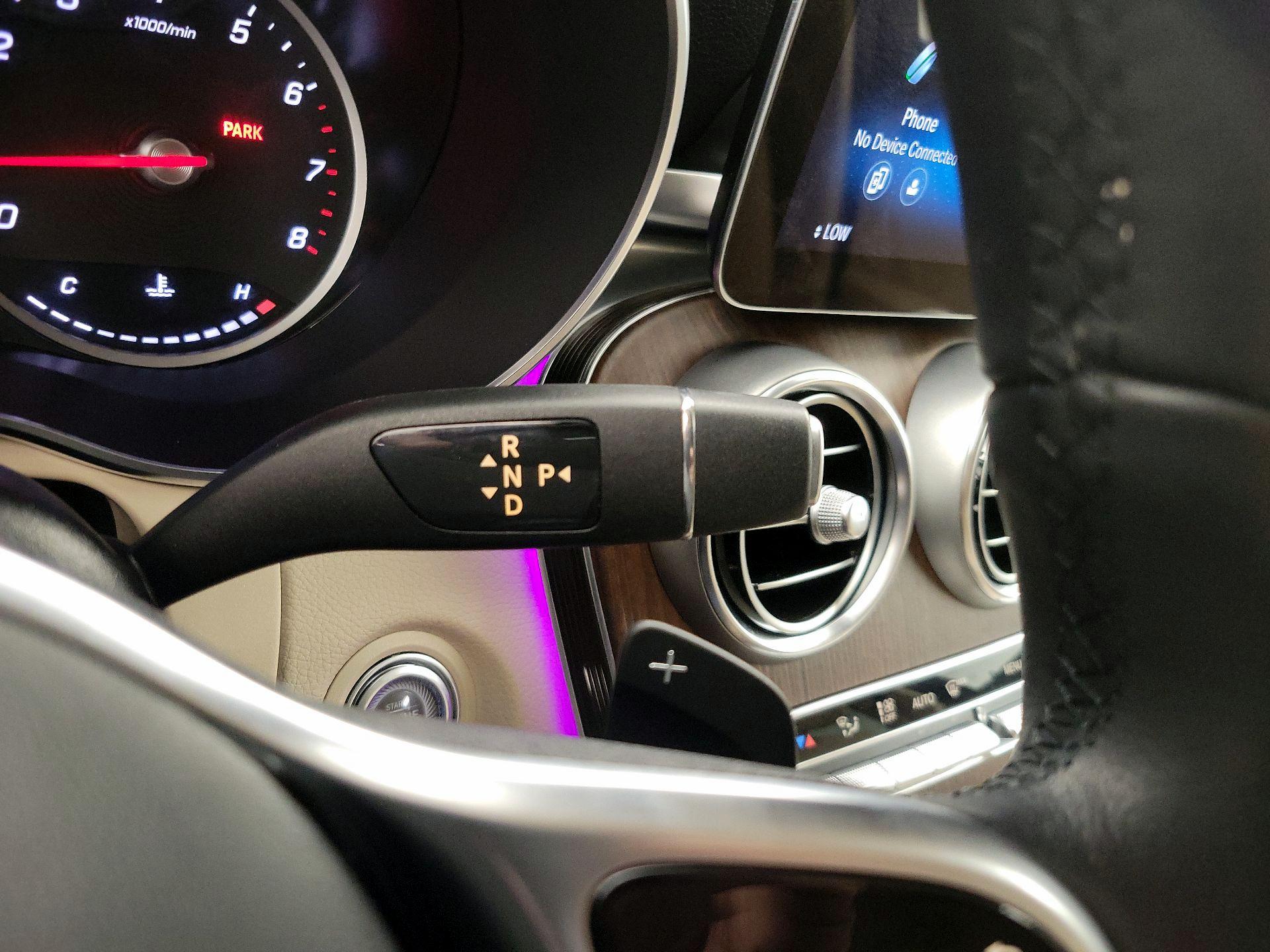 Thumbnail: 2022 Mercedes-Benz GLC - 17