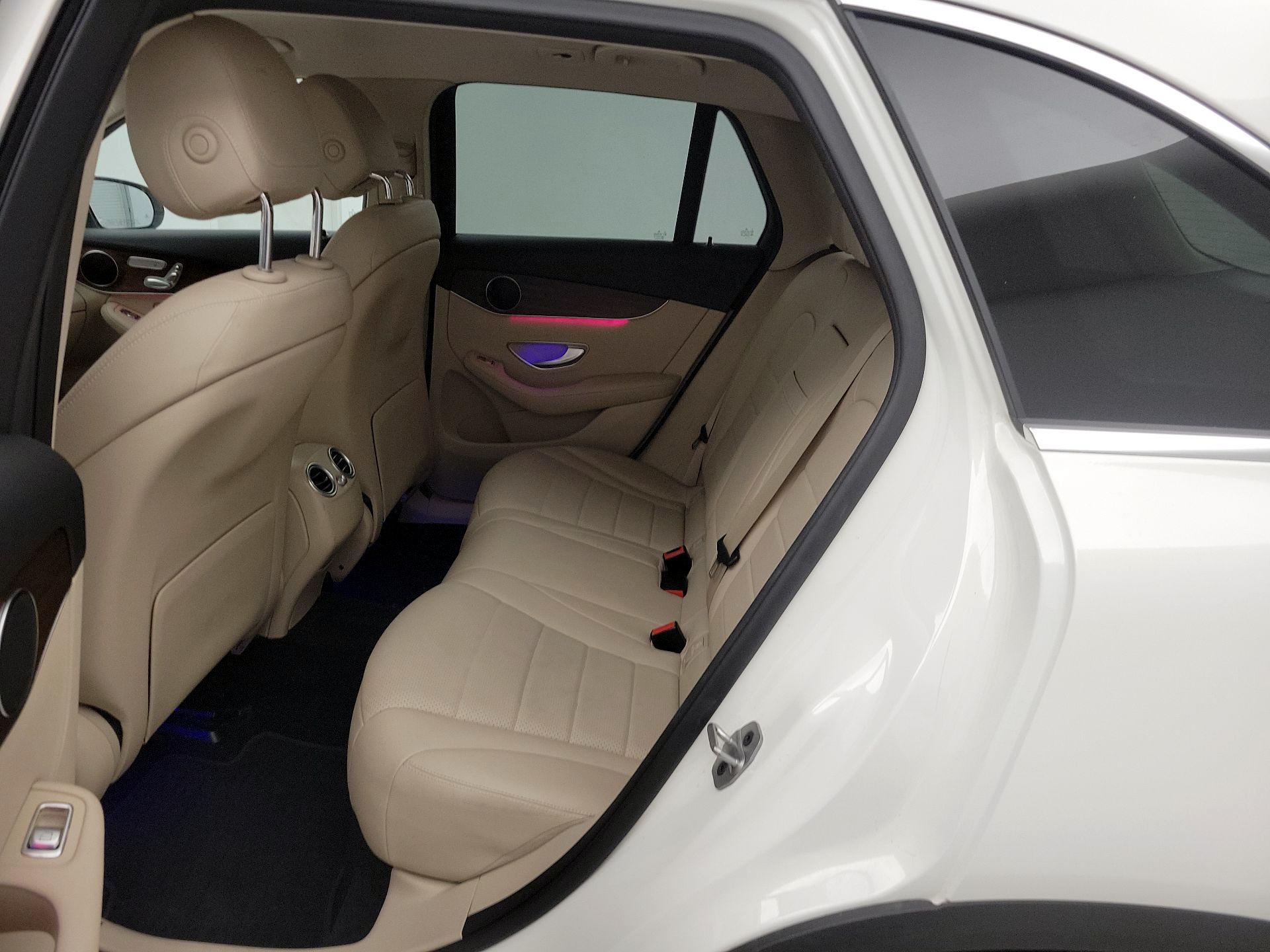 Thumbnail: 2022 Mercedes-Benz GLC - 19