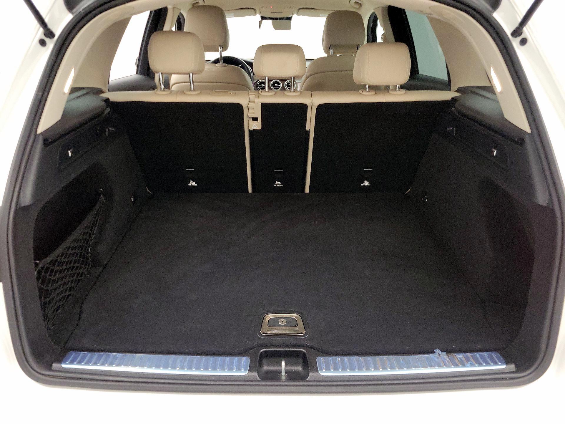 Thumbnail: 2022 Mercedes-Benz GLC - 20