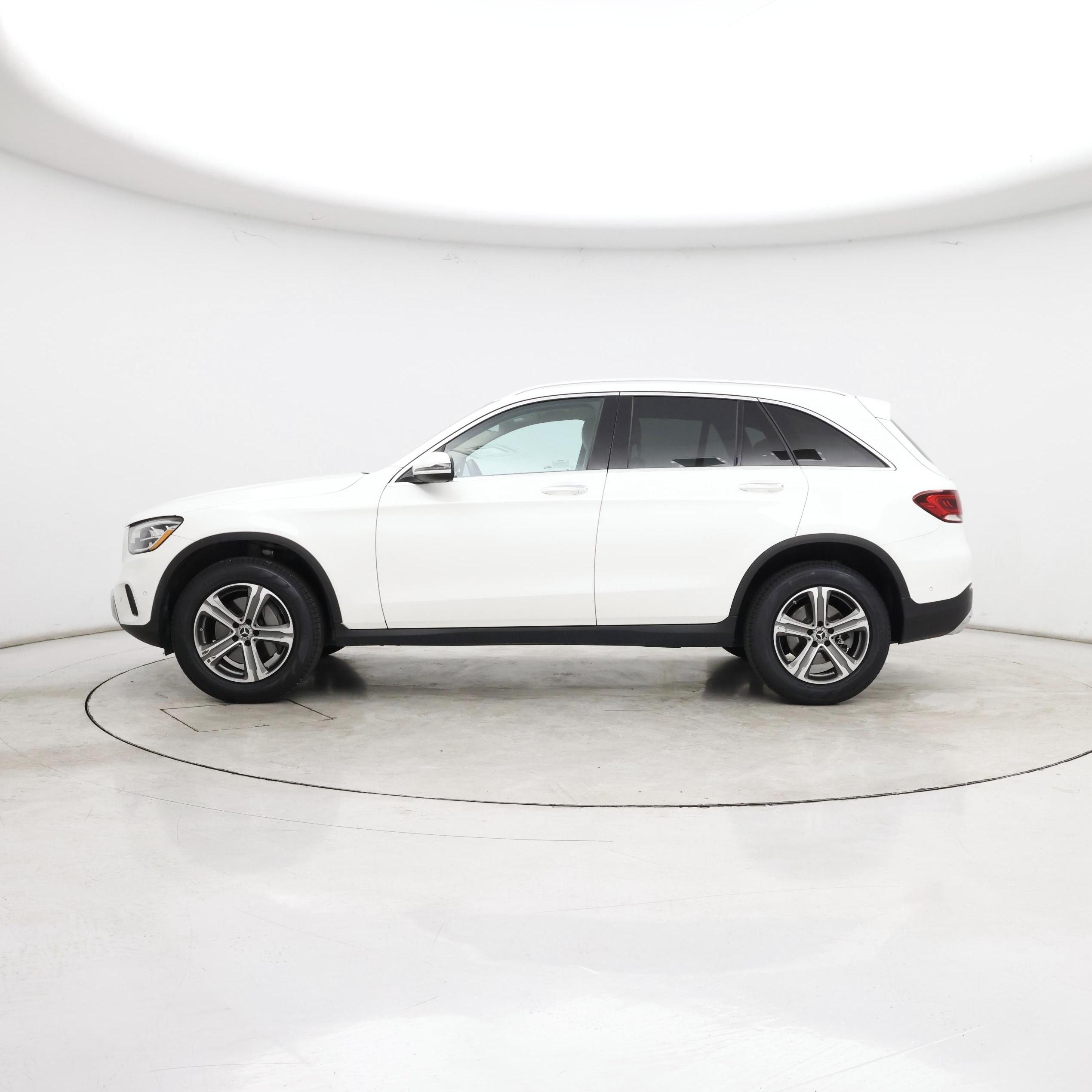 Thumbnail: 2022 Mercedes-Benz GLC - 3