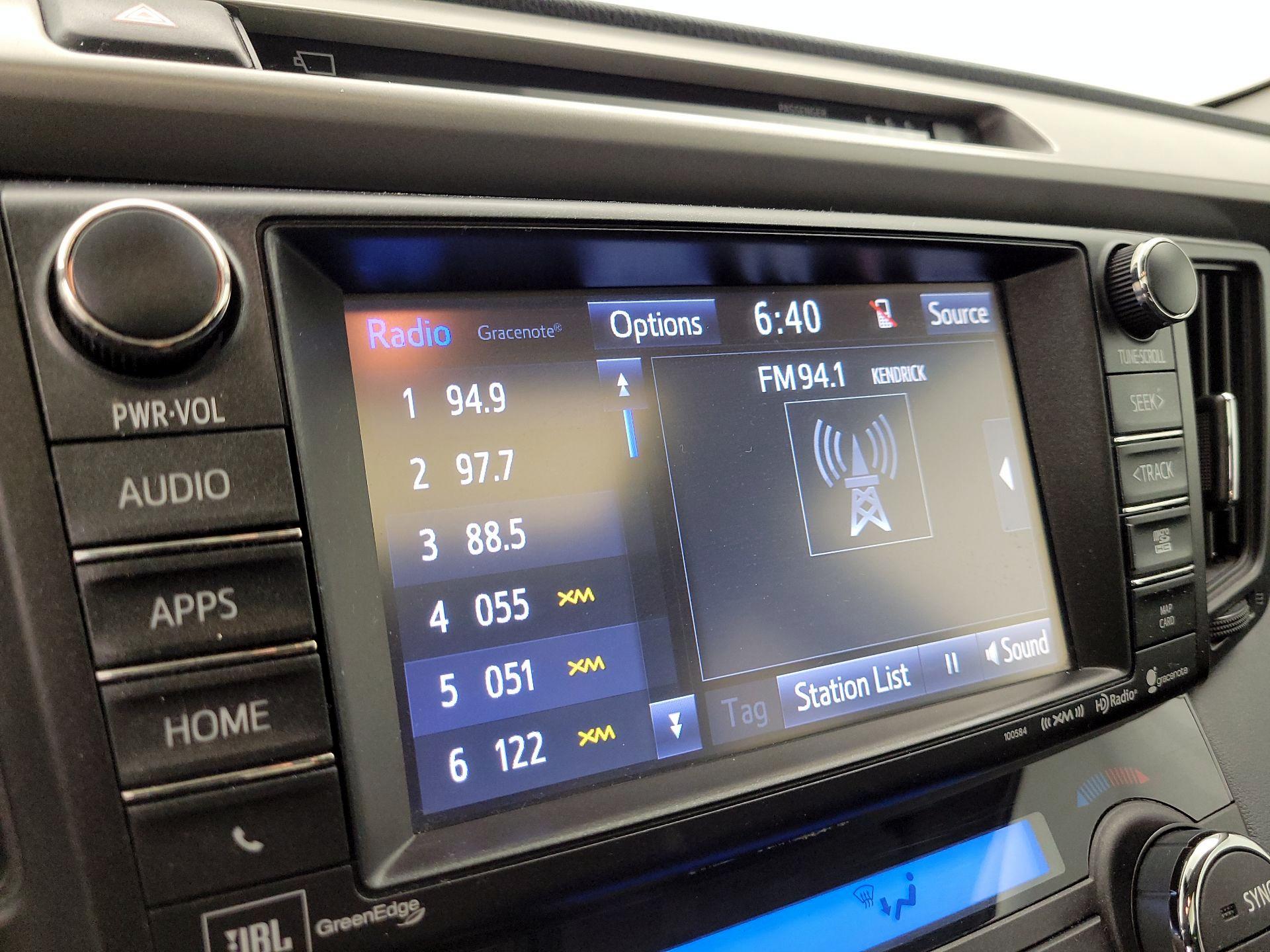 Thumbnail: 2017 Toyota RAV4 - 15