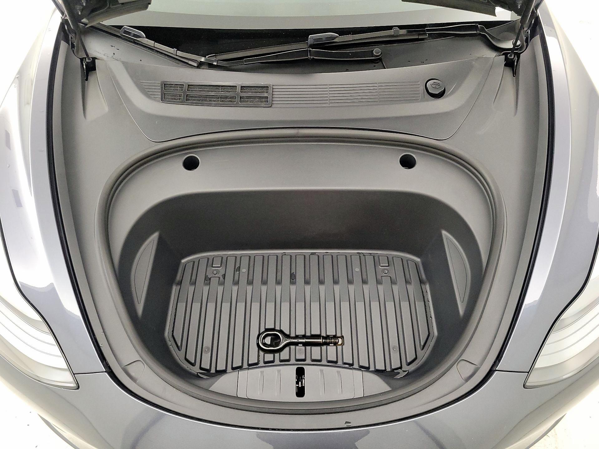 Thumbnail: 2023 Tesla Model 3 - 20