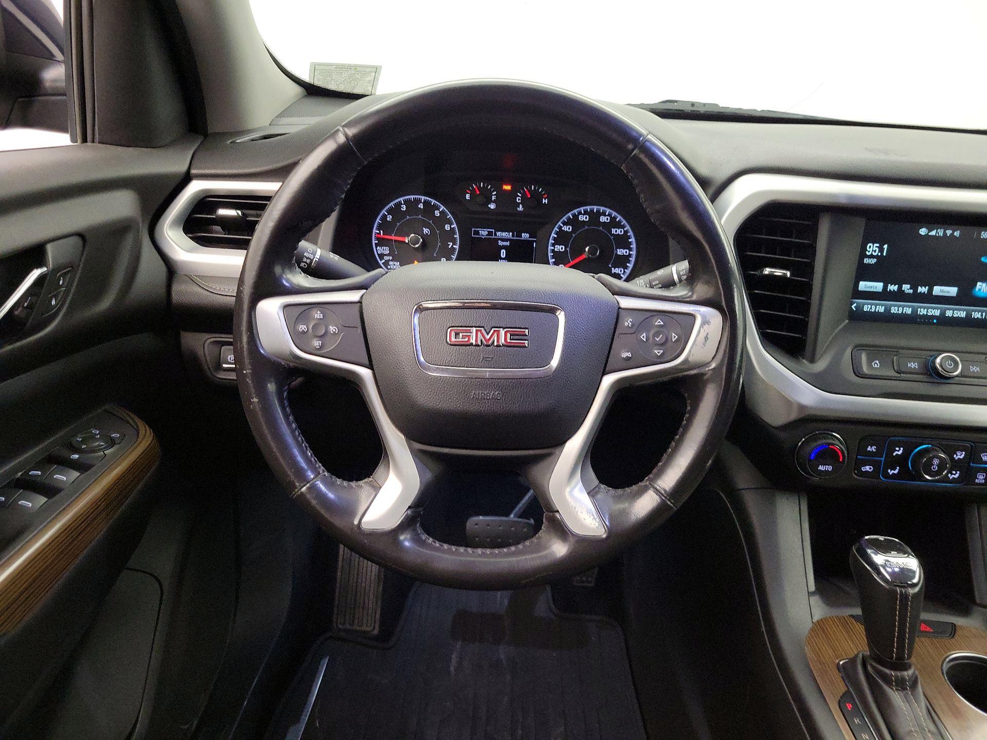 Thumbnail: 2019 GMC Acadia - 10