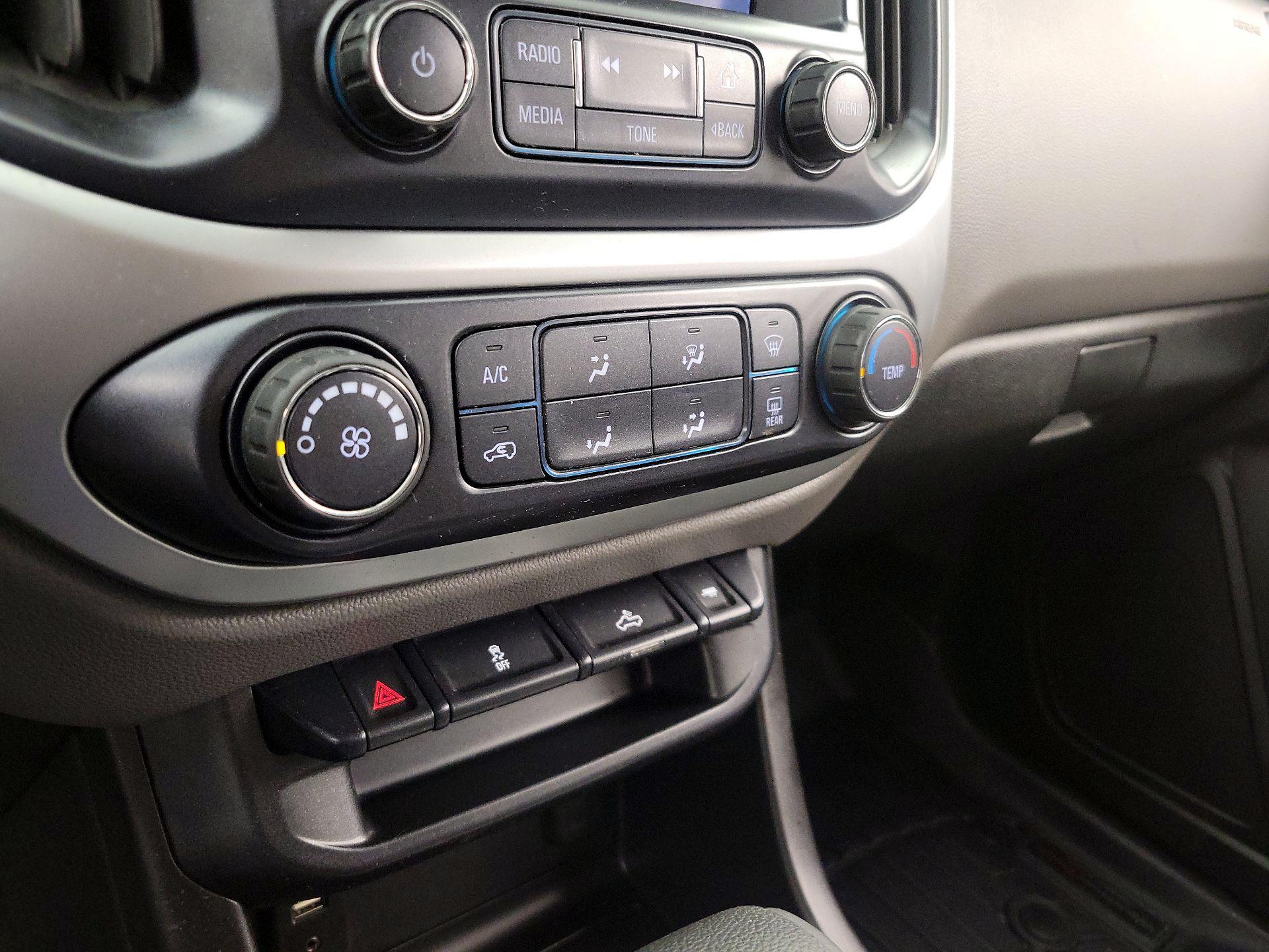 Thumbnail: 2018 Chevrolet Colorado - 16