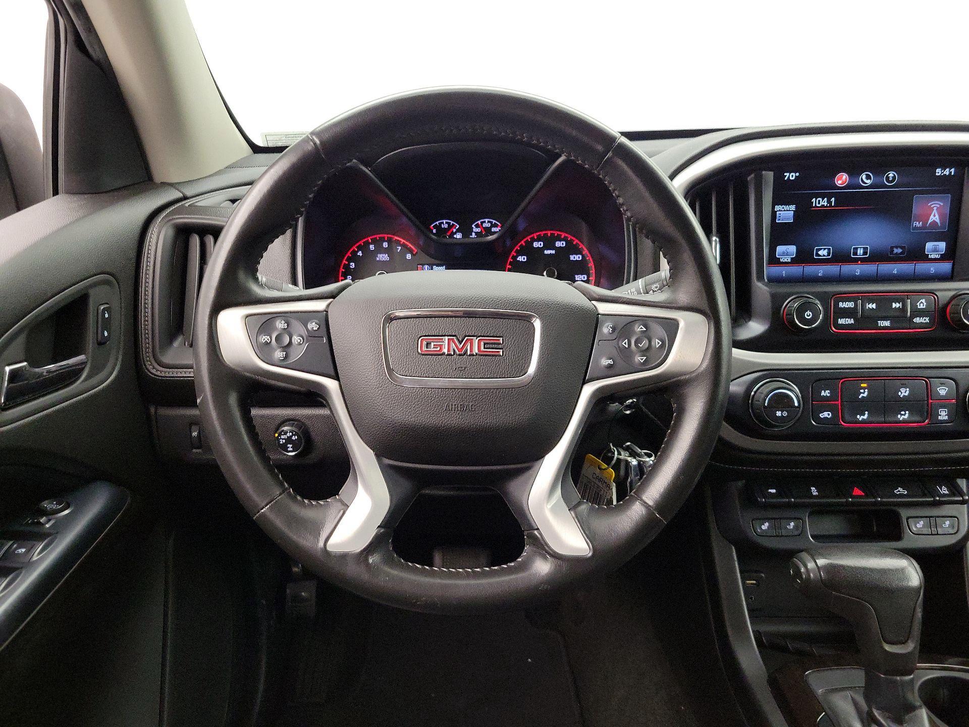 Thumbnail: 2015 GMC Canyon - 10